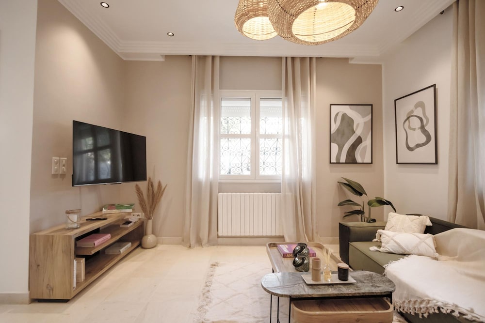 House photo 2