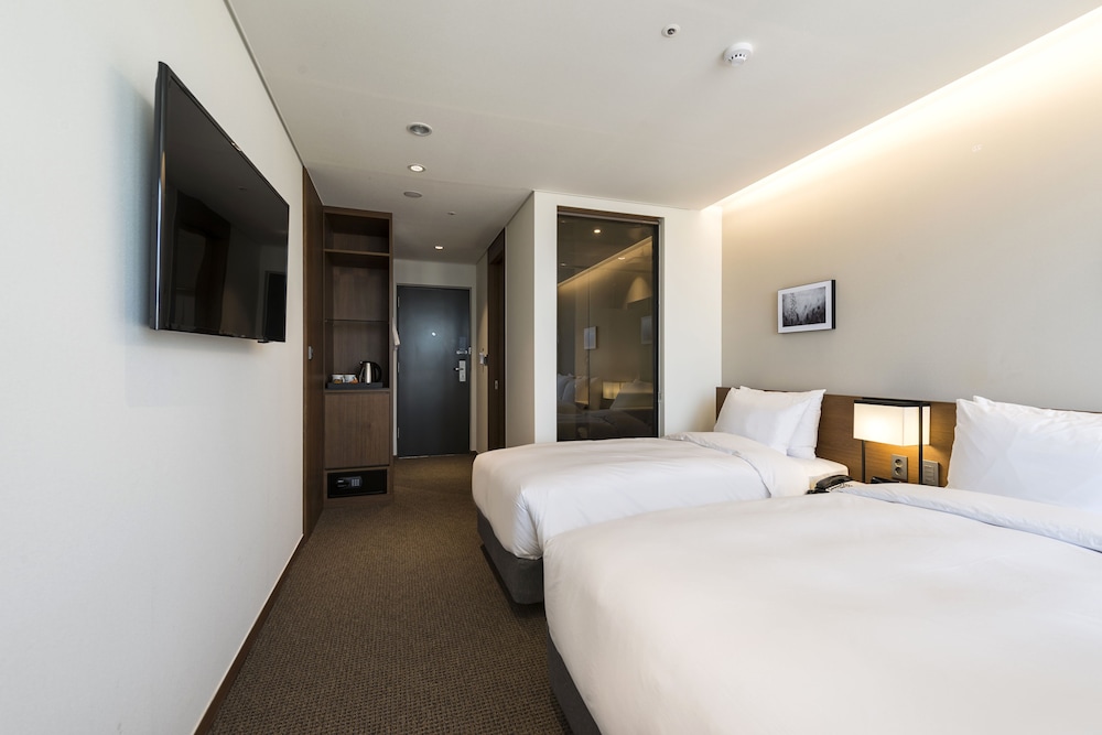 Superior Room, 2 Twin Beds, Non Smoking