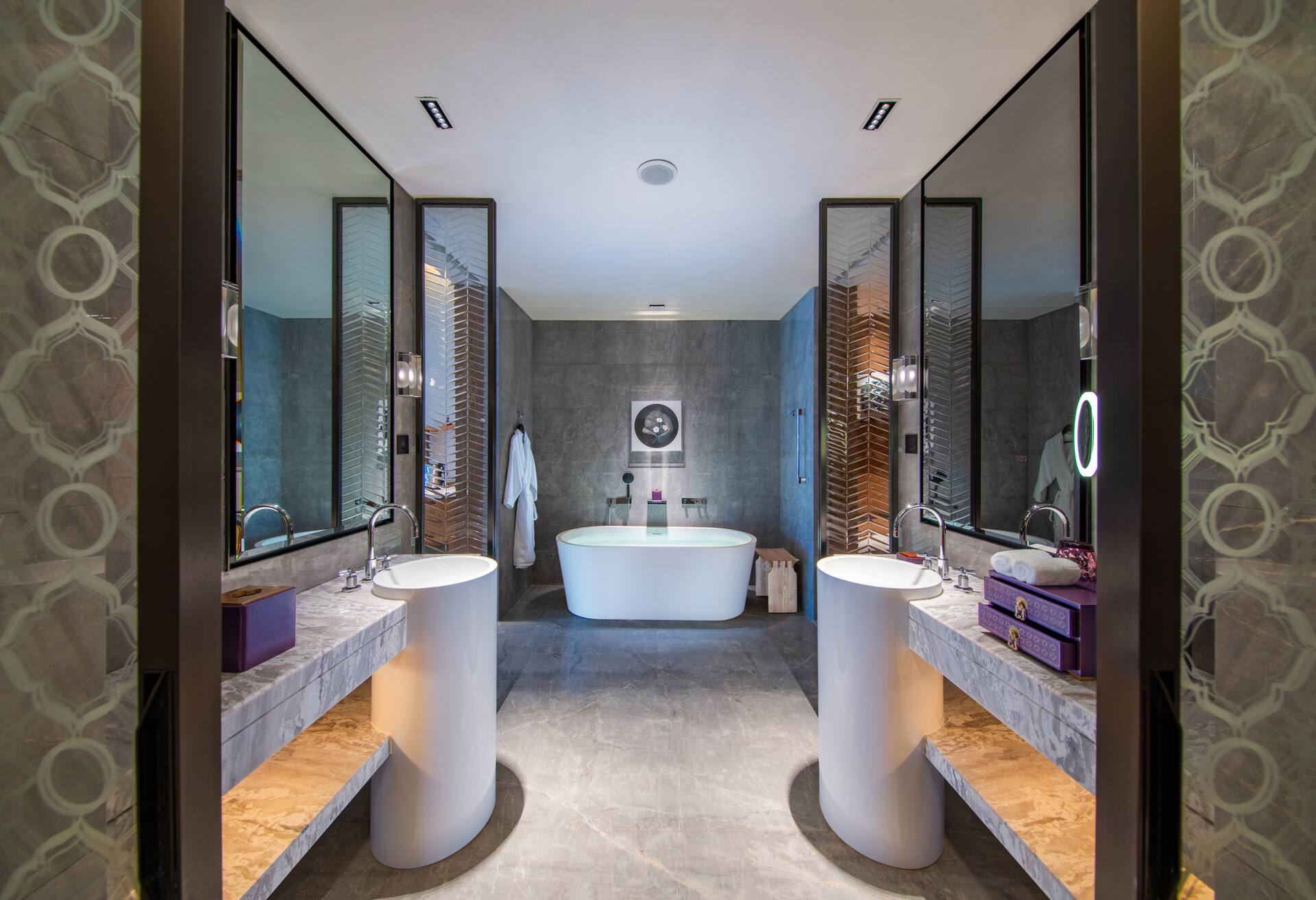 King Deluxe Room
