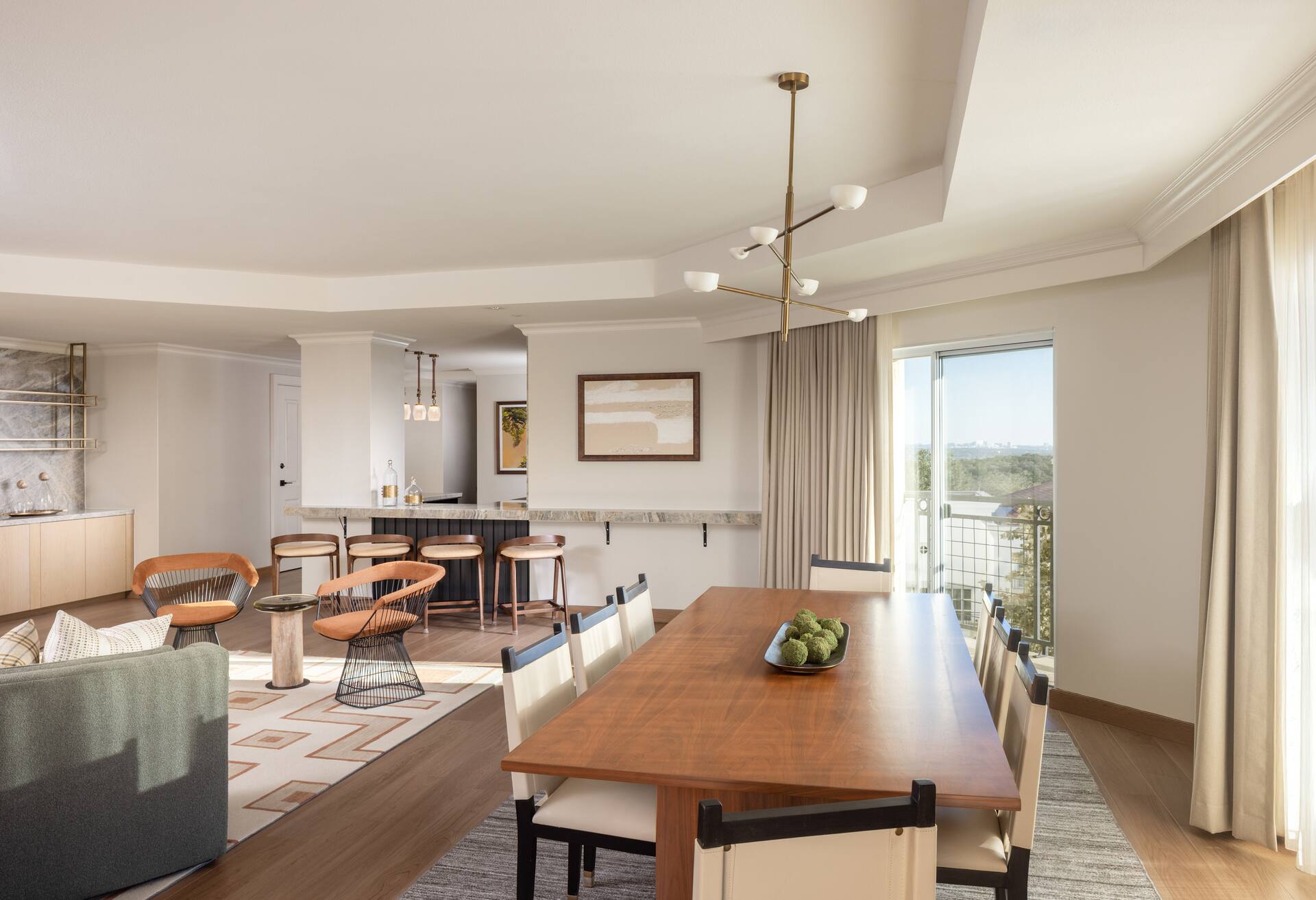 Presidential 1 Bedroom Suite - 1 King Bed