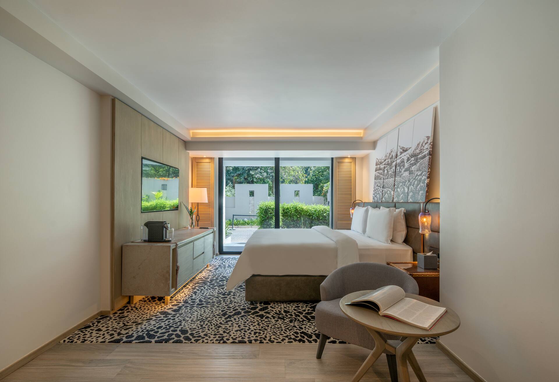 Serene Accessible Guest Room photo 1