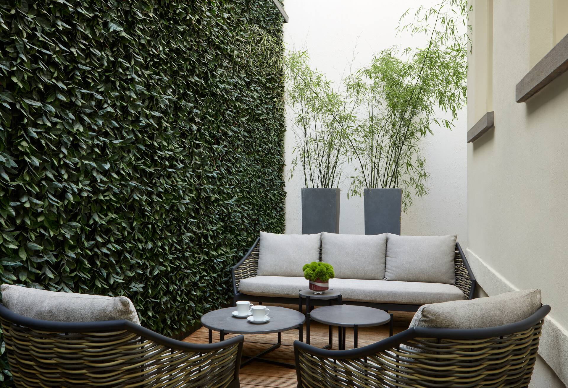 King Grand Premier with Outdoor Space