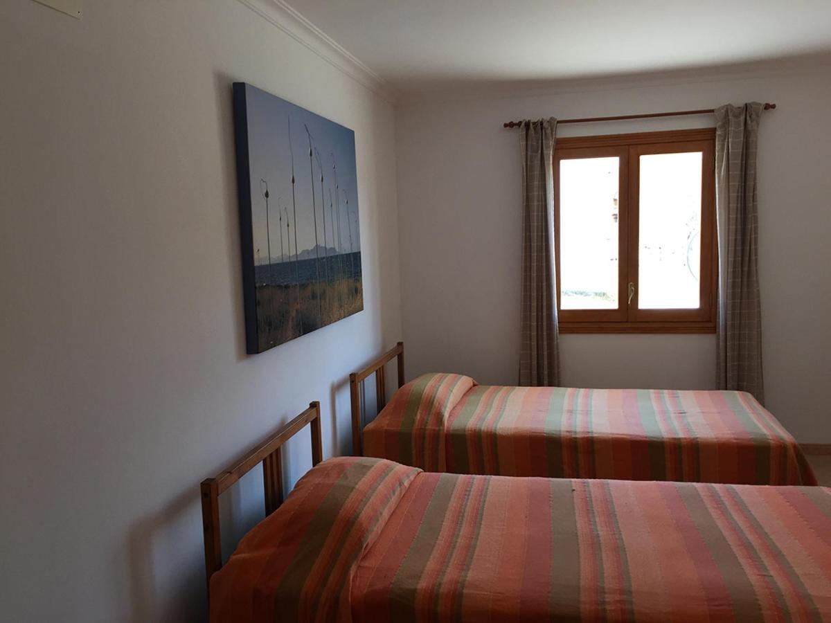 Two-Bedroom House photo 3