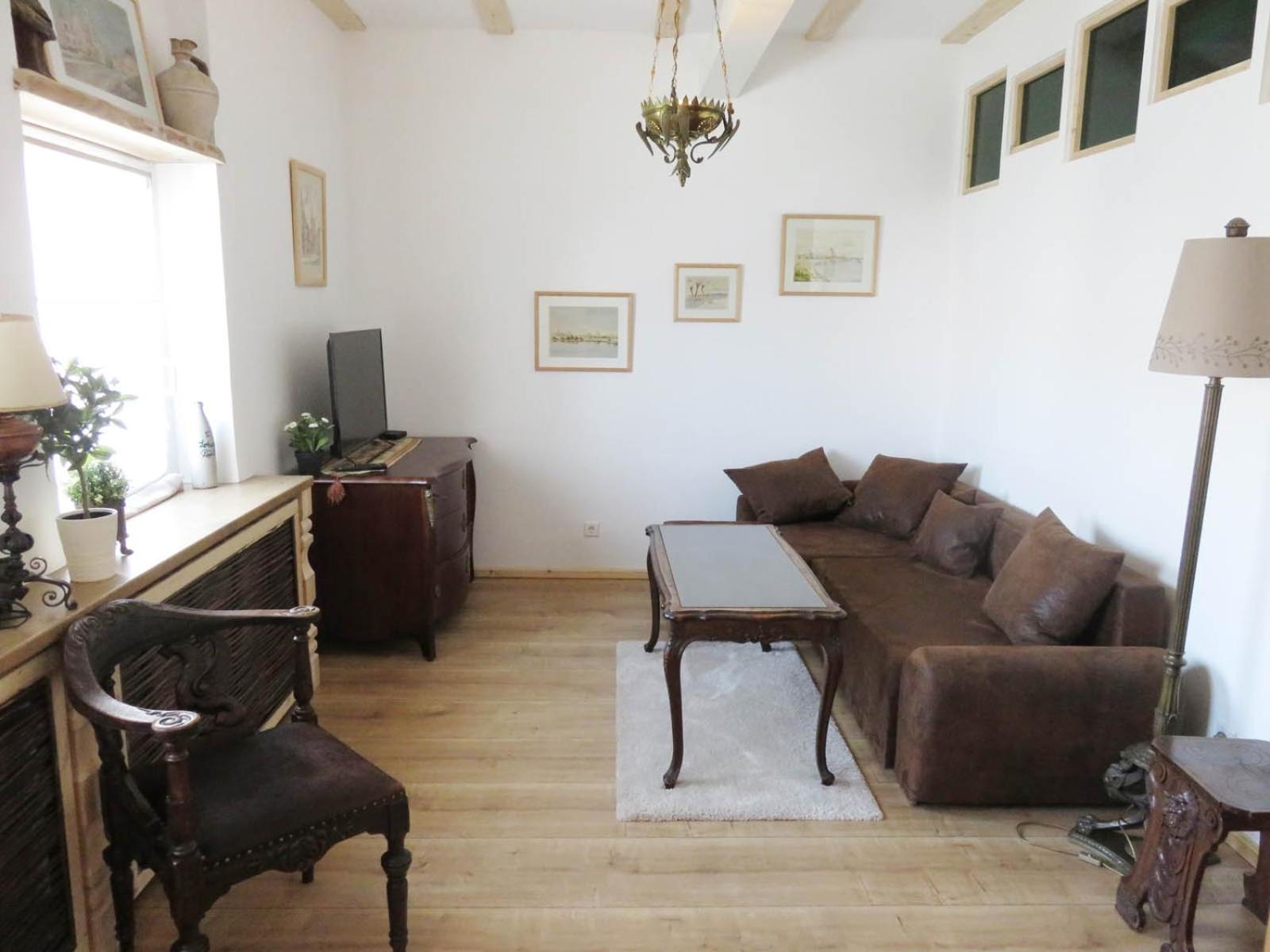 Deluxe Apartment - Photo 2