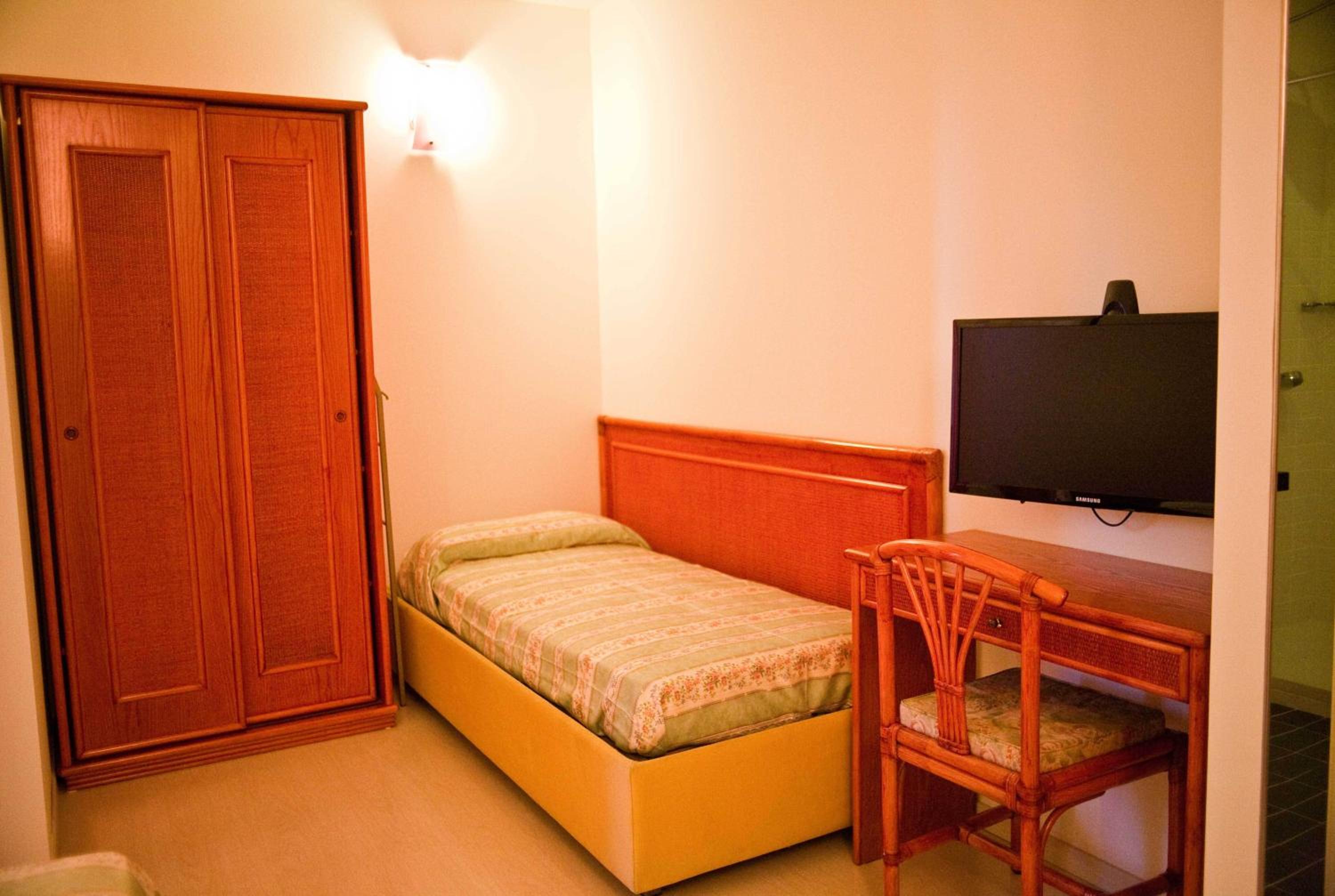 Superior Double or Twin Room with Garden View photo 1