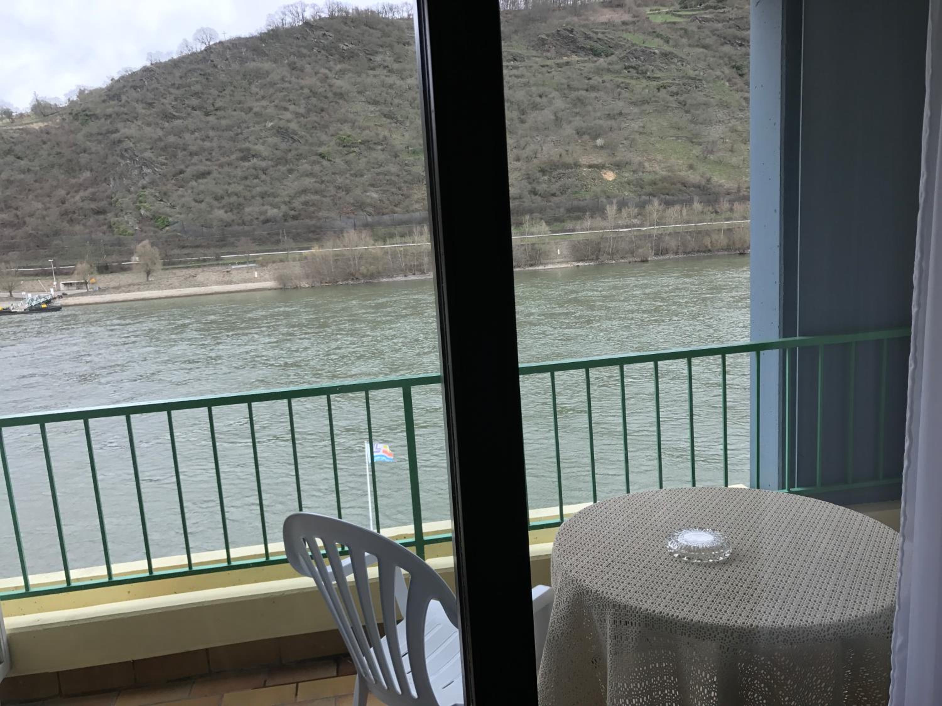Double Room with Balcony - Photo 3