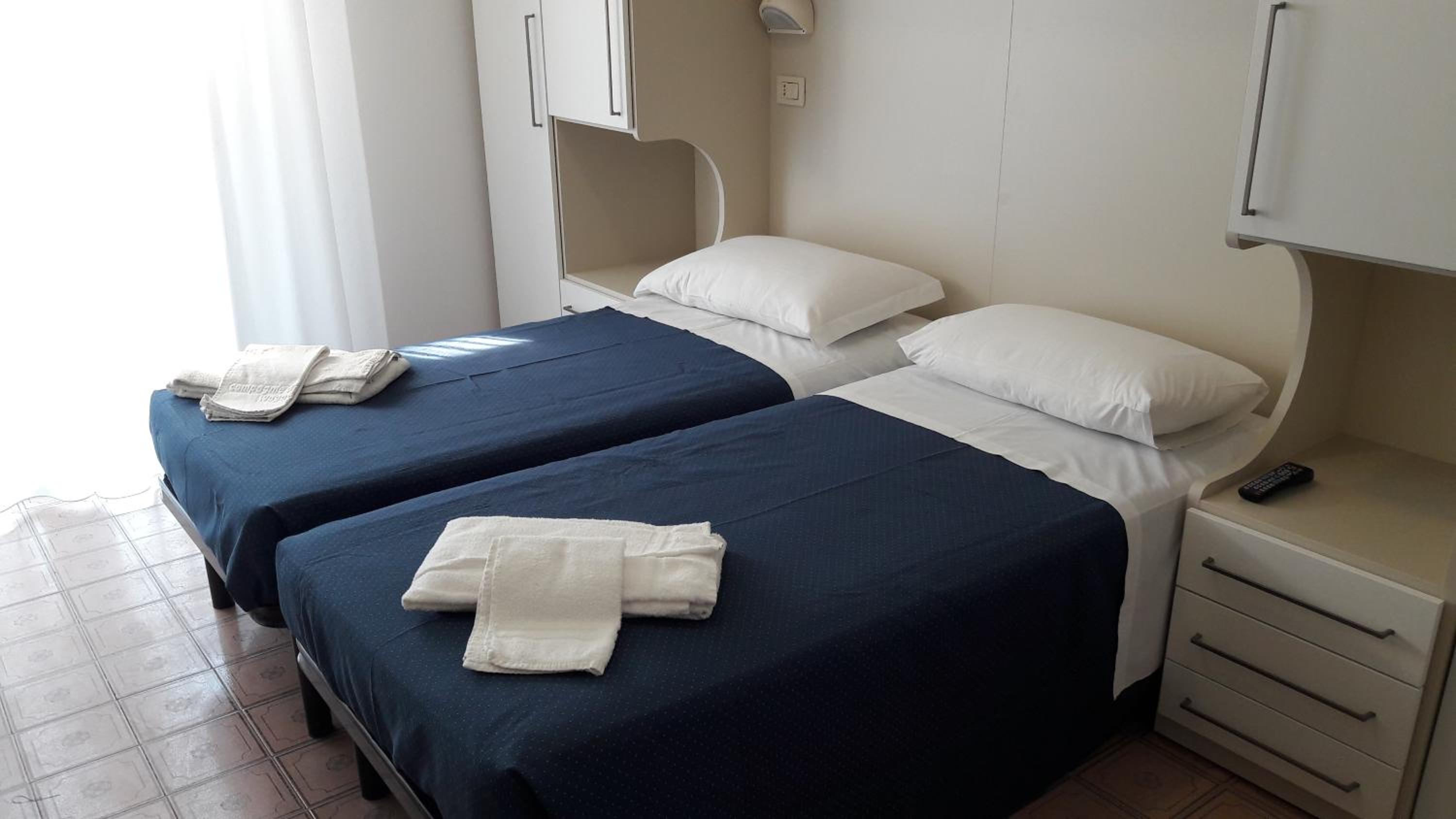 Economy Double Room - Photo 2