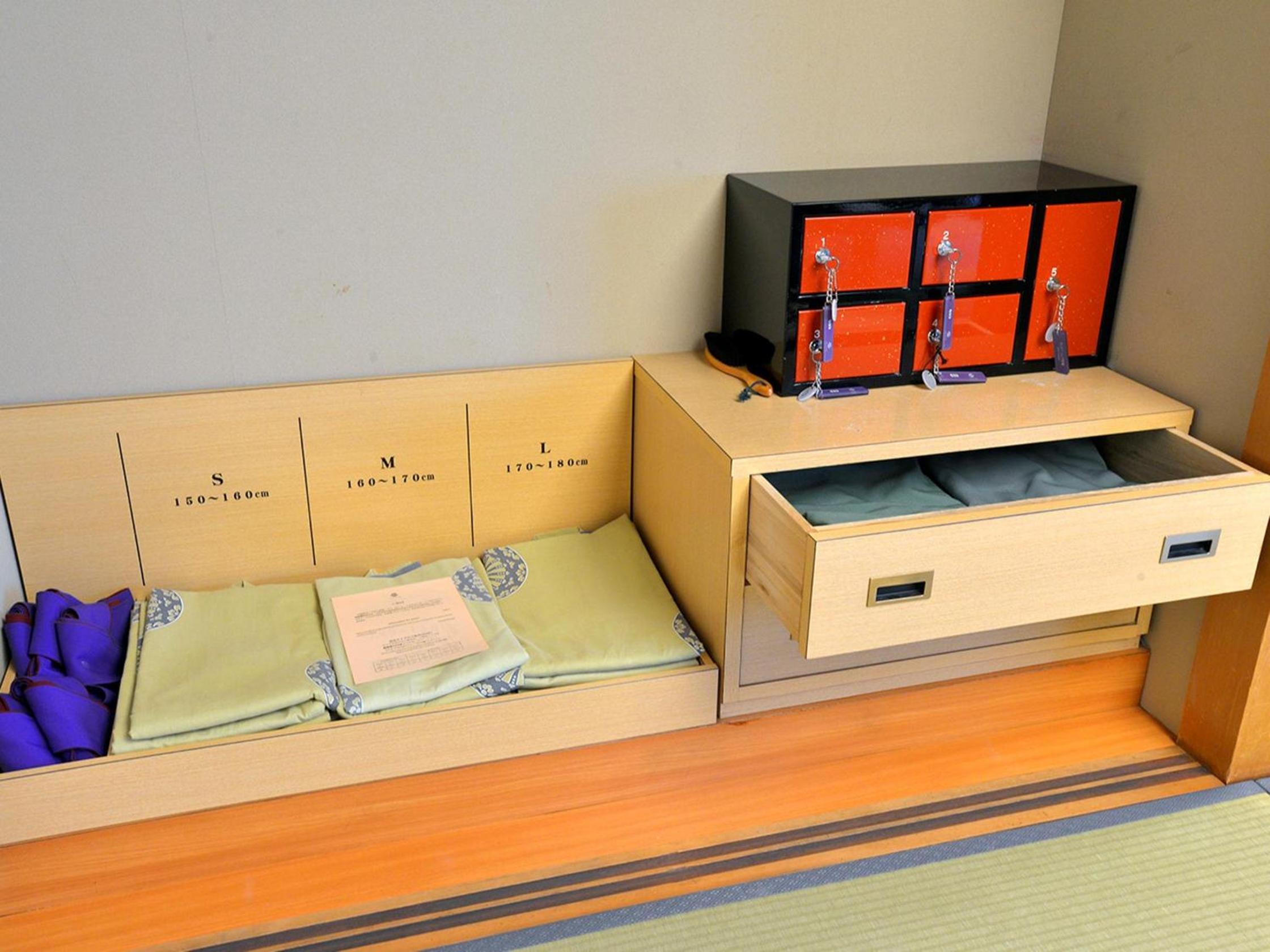 Standard Japanese-Style Room - Non-Smoking - Tenryokaku Wing - Photo 4