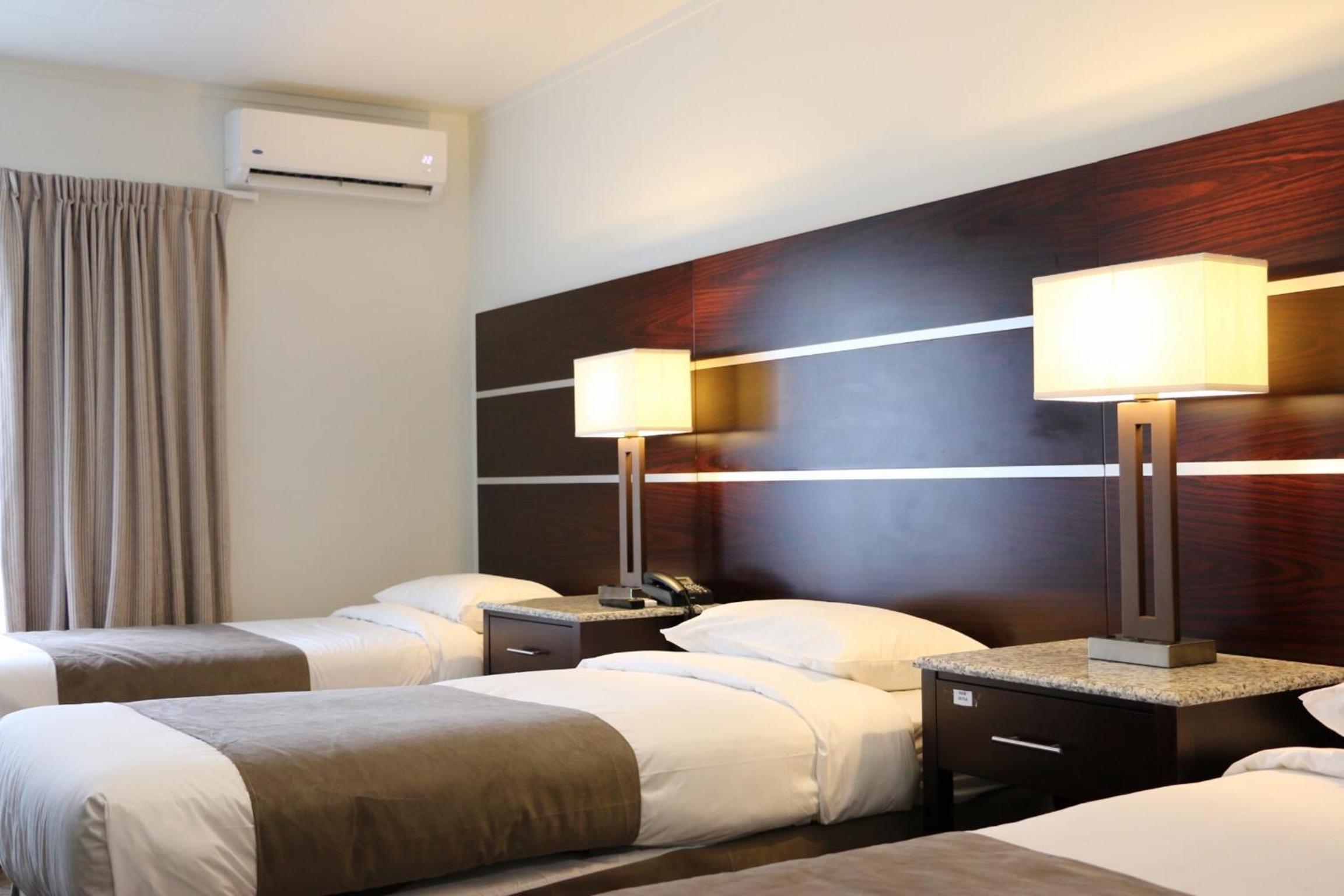 Triple Room - Photo 1