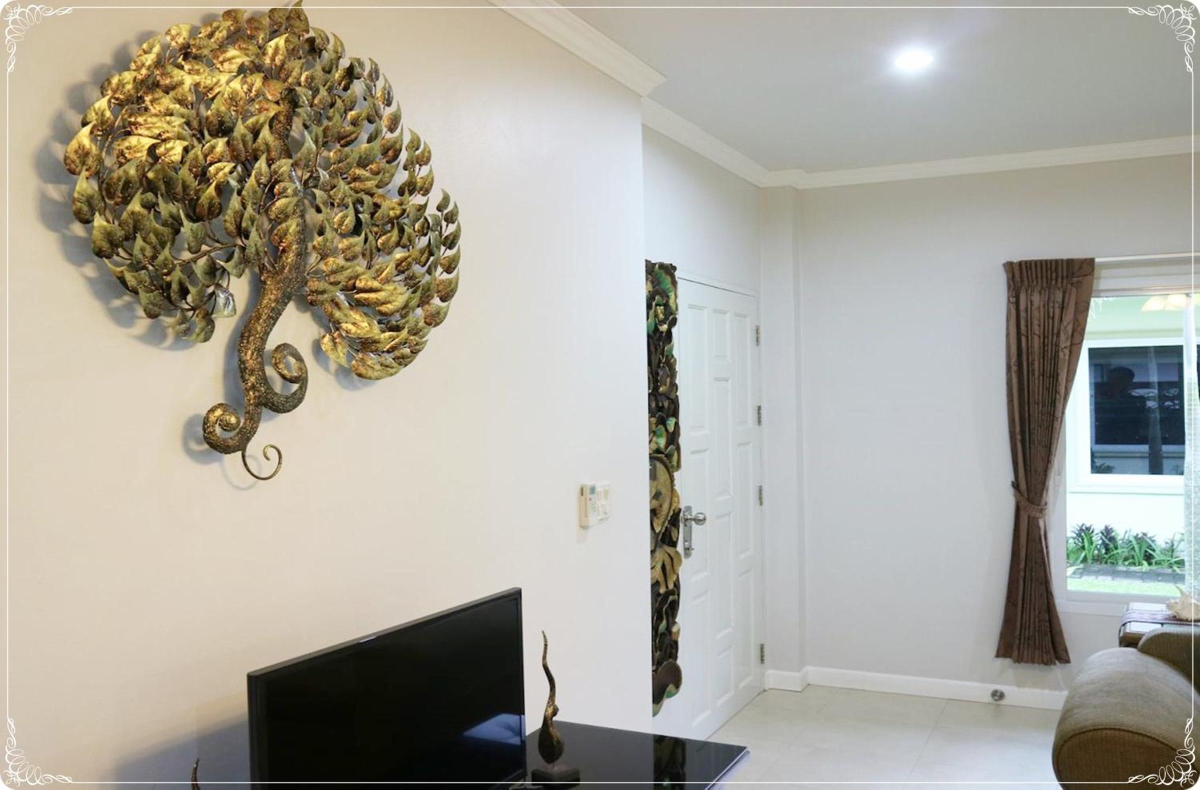 One-Bedroom Villa - Photo 25