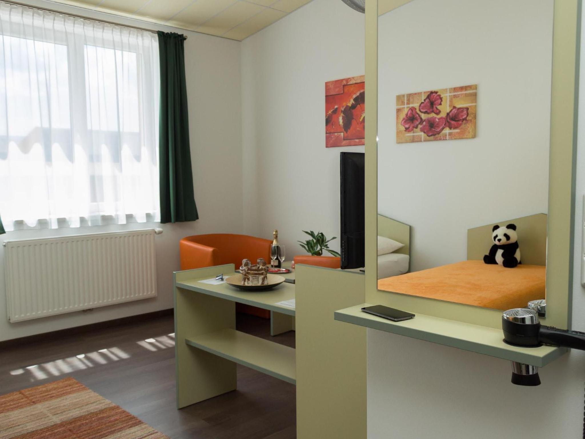 Double or Twin Room - Photo 12