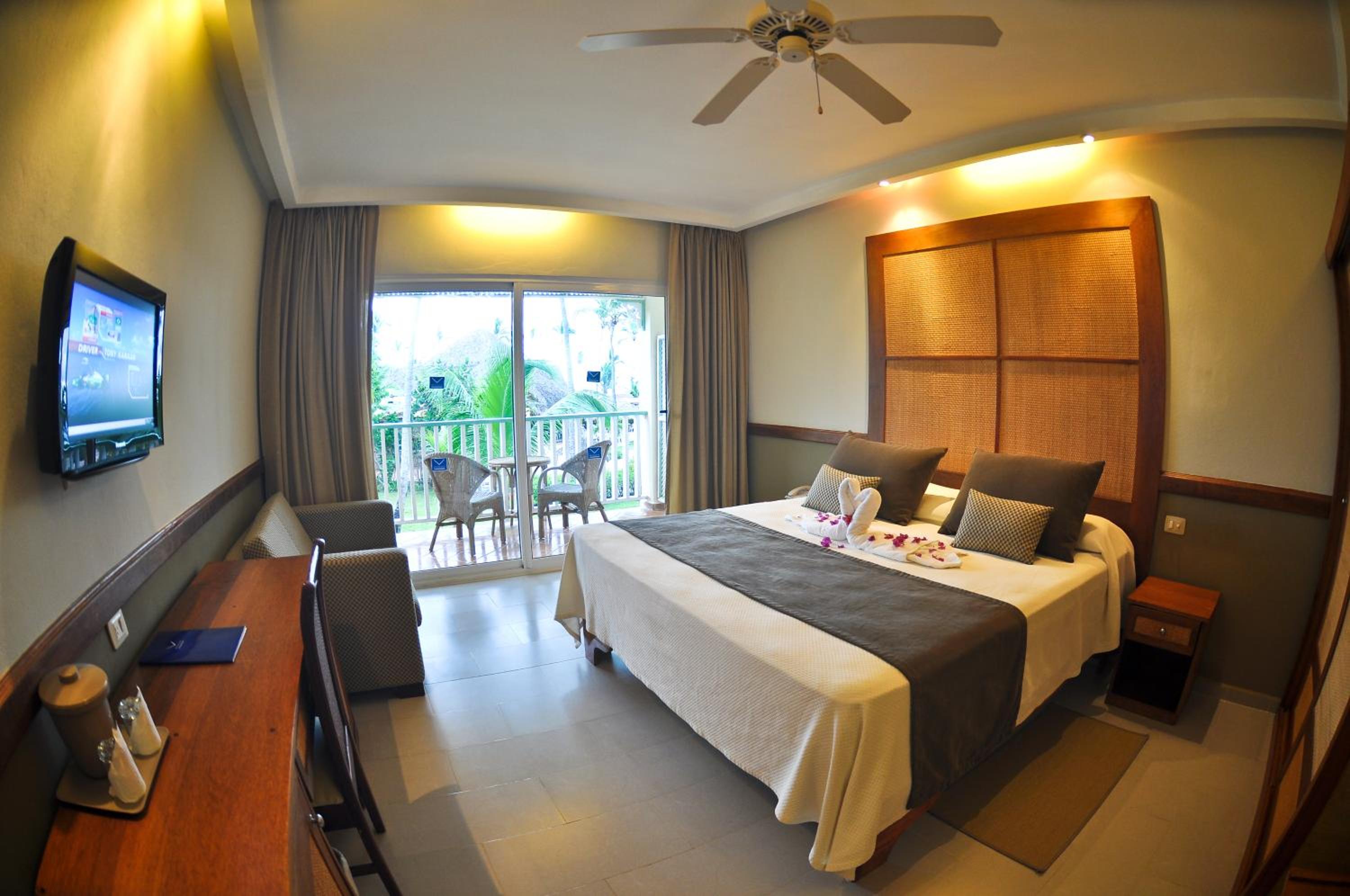 Superior Double or Twin Room with Garden View (1 Adult) photo 3