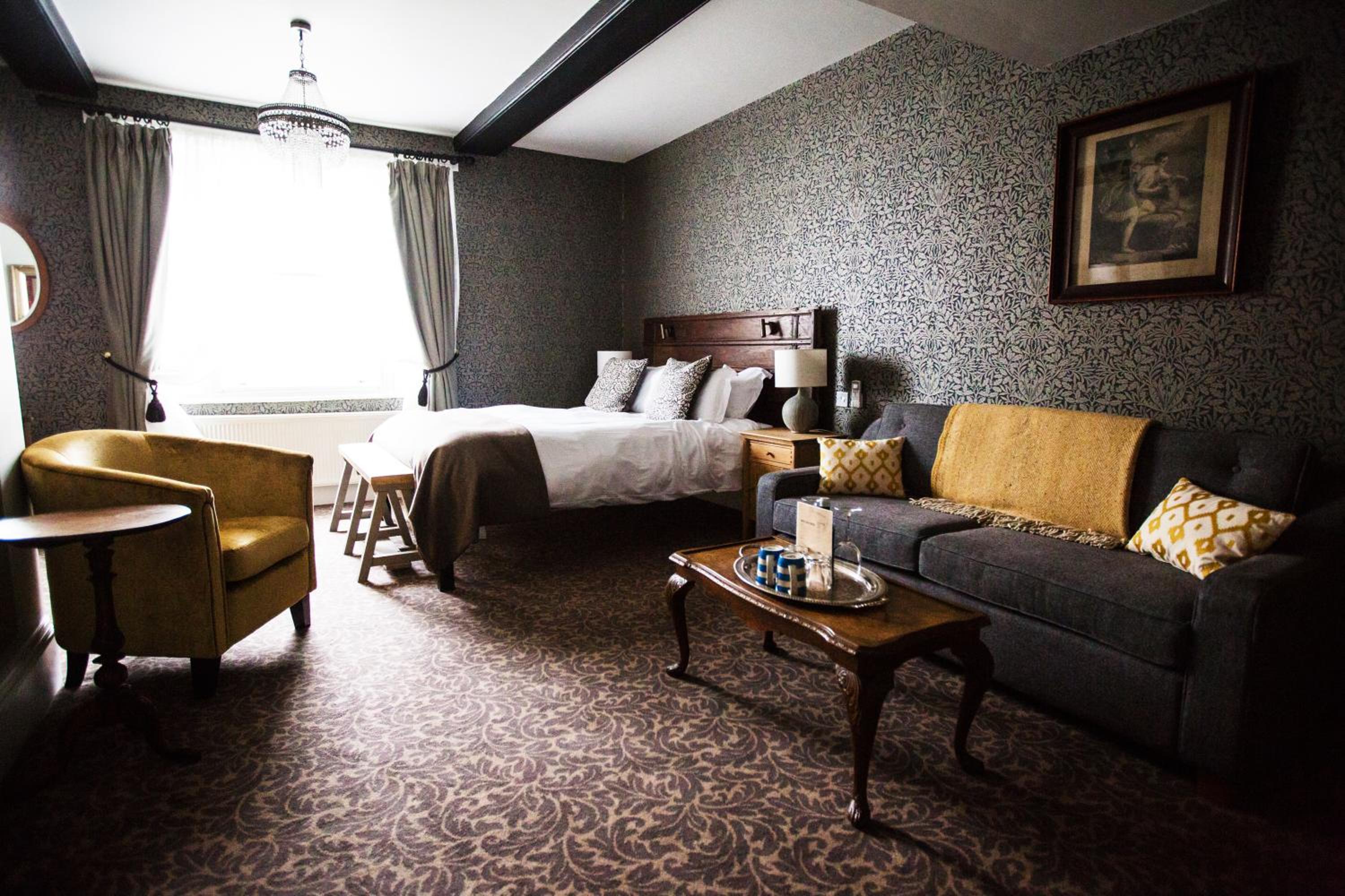 Family Room - Photo 1