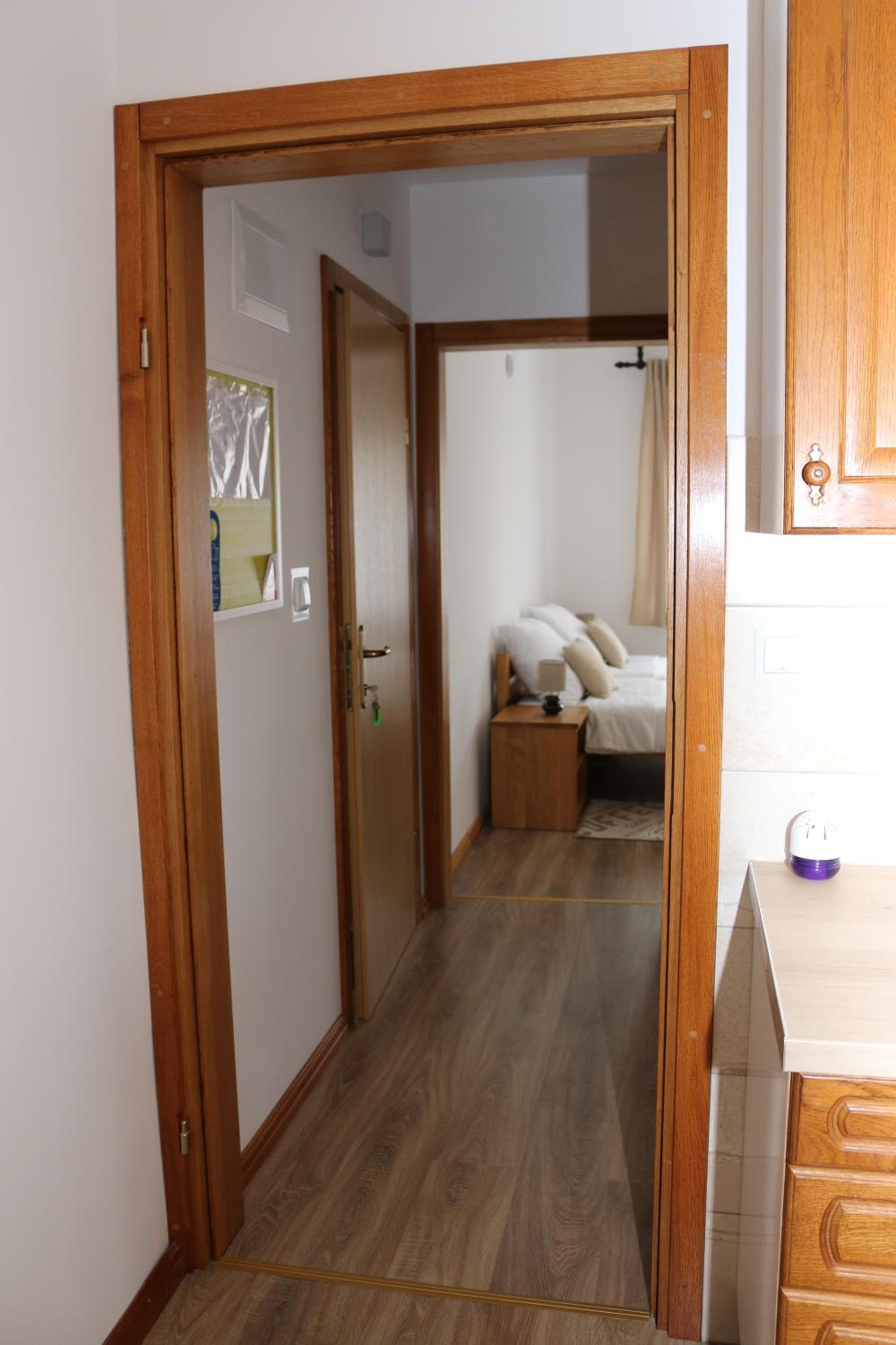 Studio Apartment photo 3