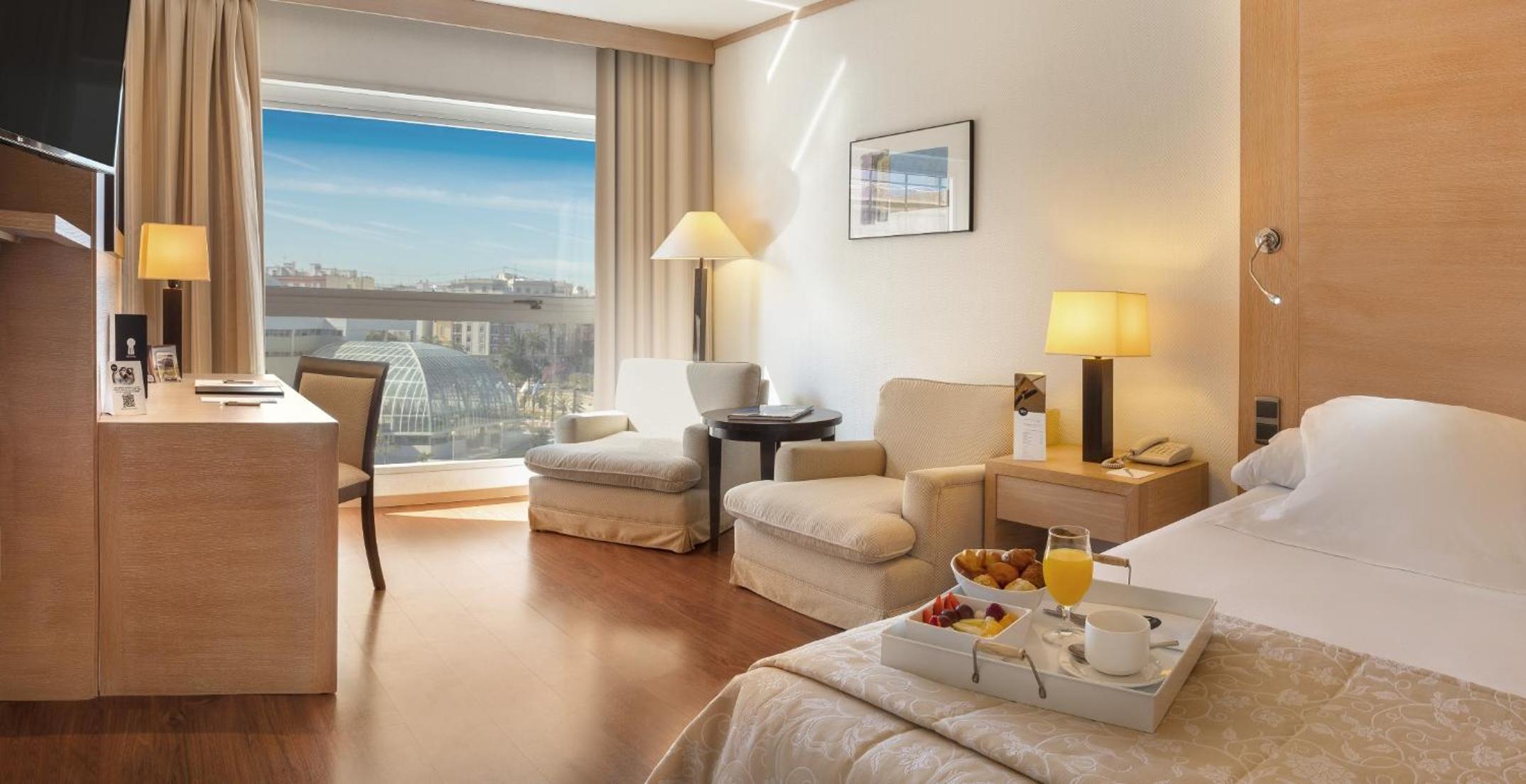 Superior Double Room with City View