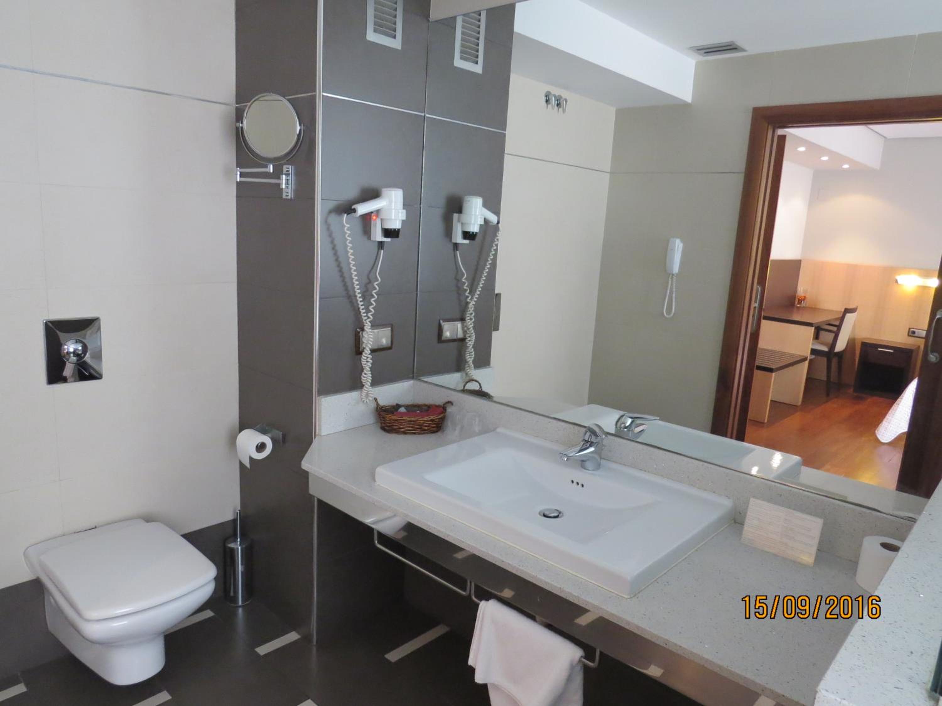 Standard Triple Room photo 2
