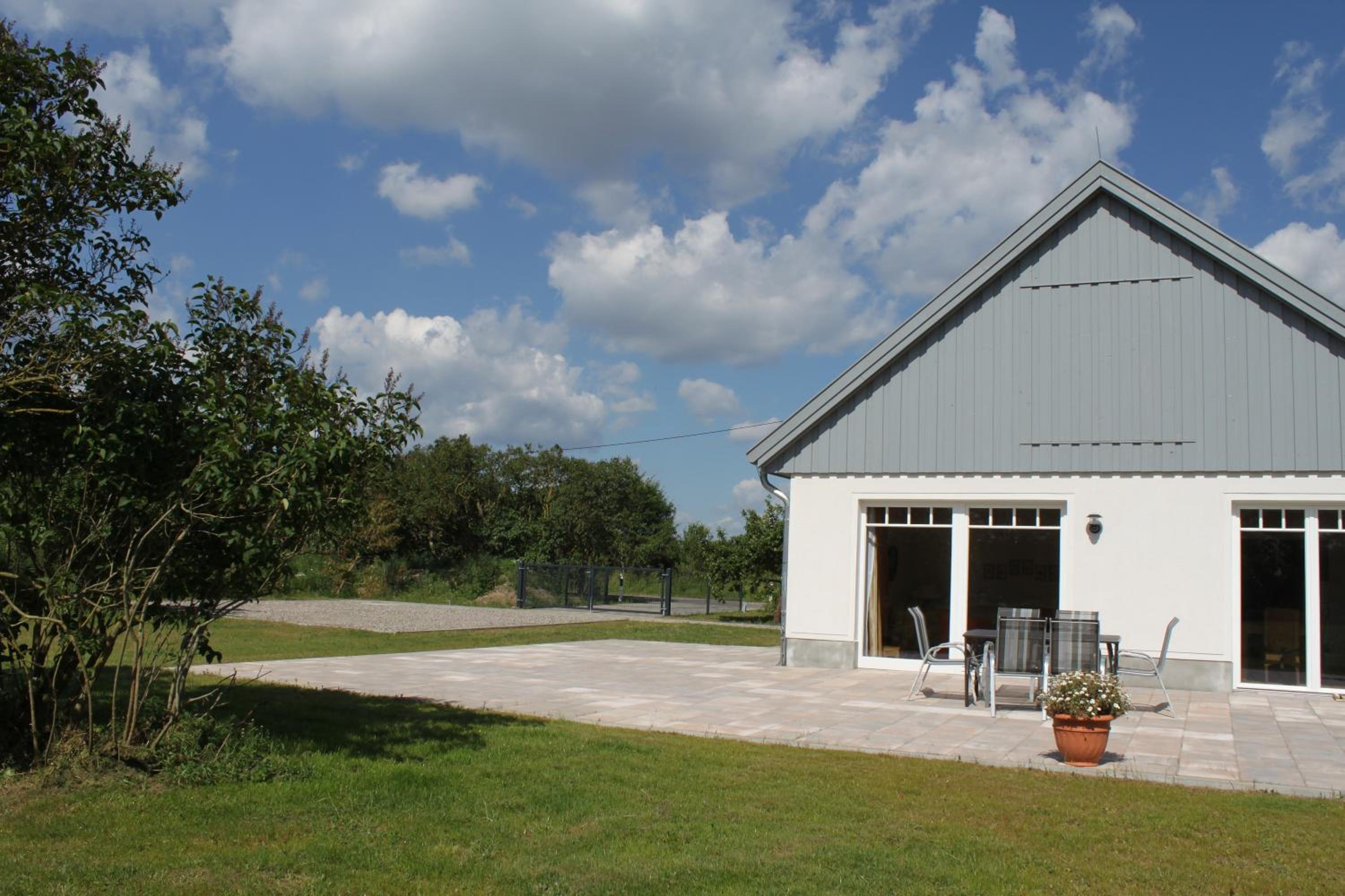 Land house with sauna photo 3