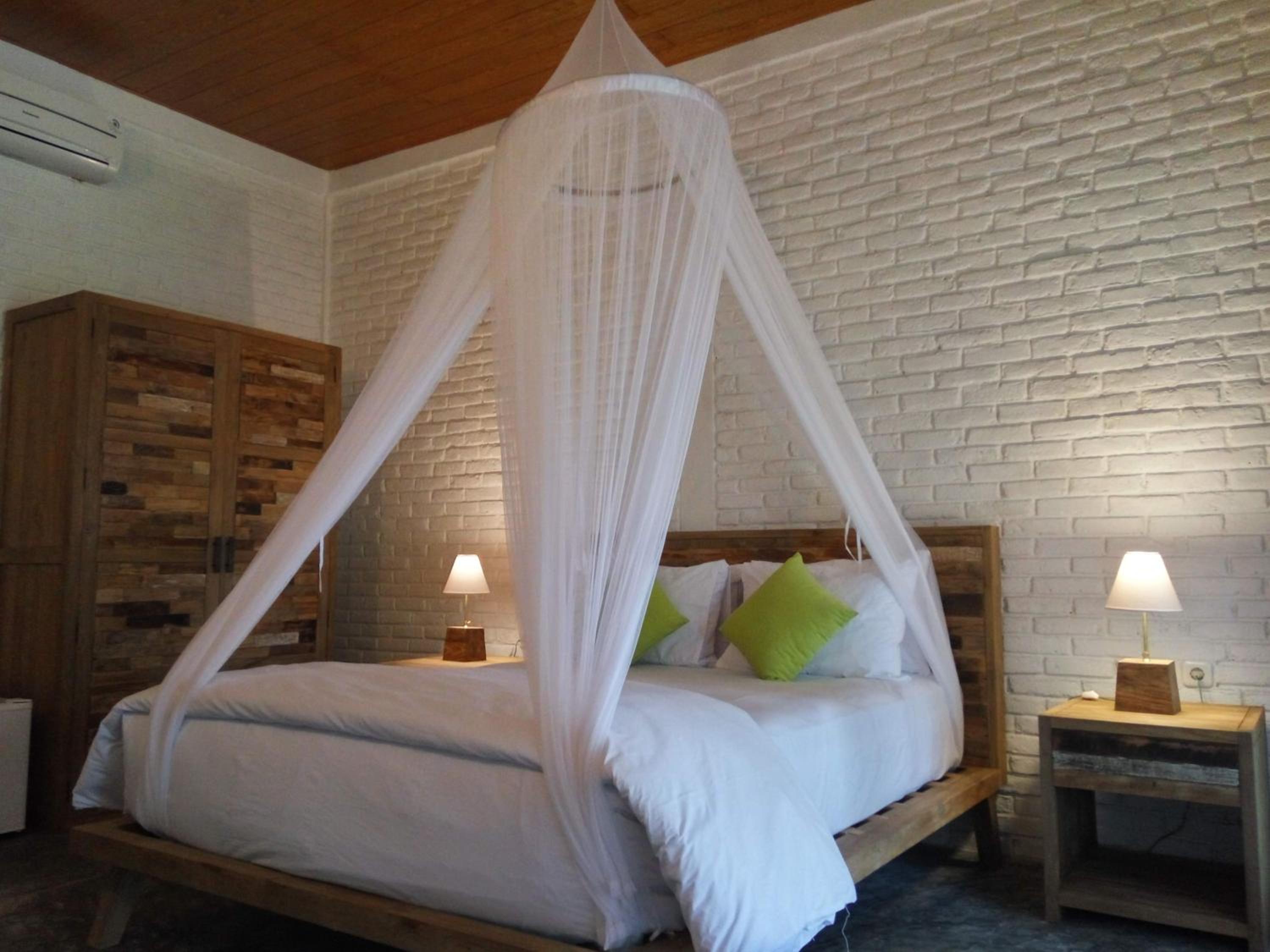 Standard Double or Twin Room photo 1