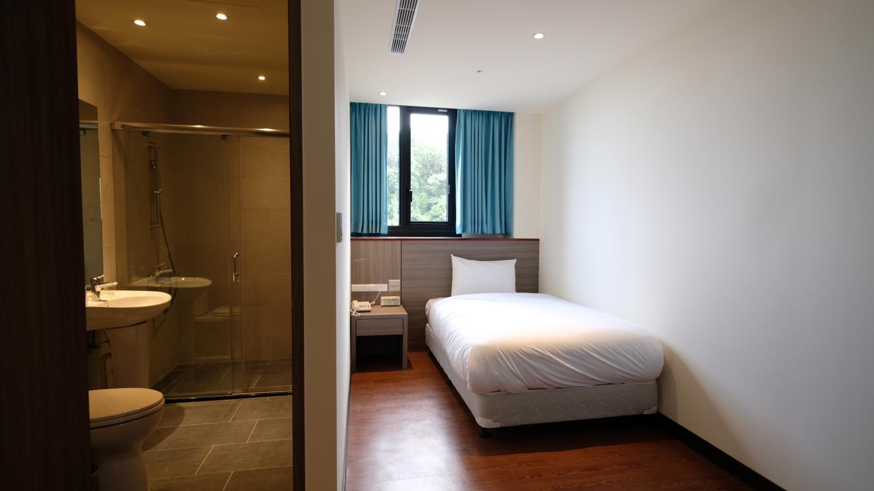 Standard Single Room photo 3