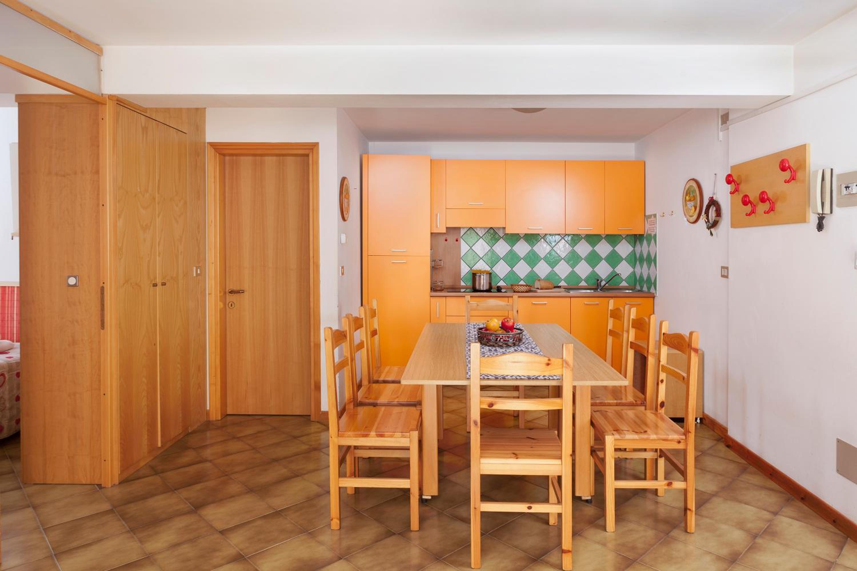 Two-Bedroom Apartment (6 Adults) - Photo 21