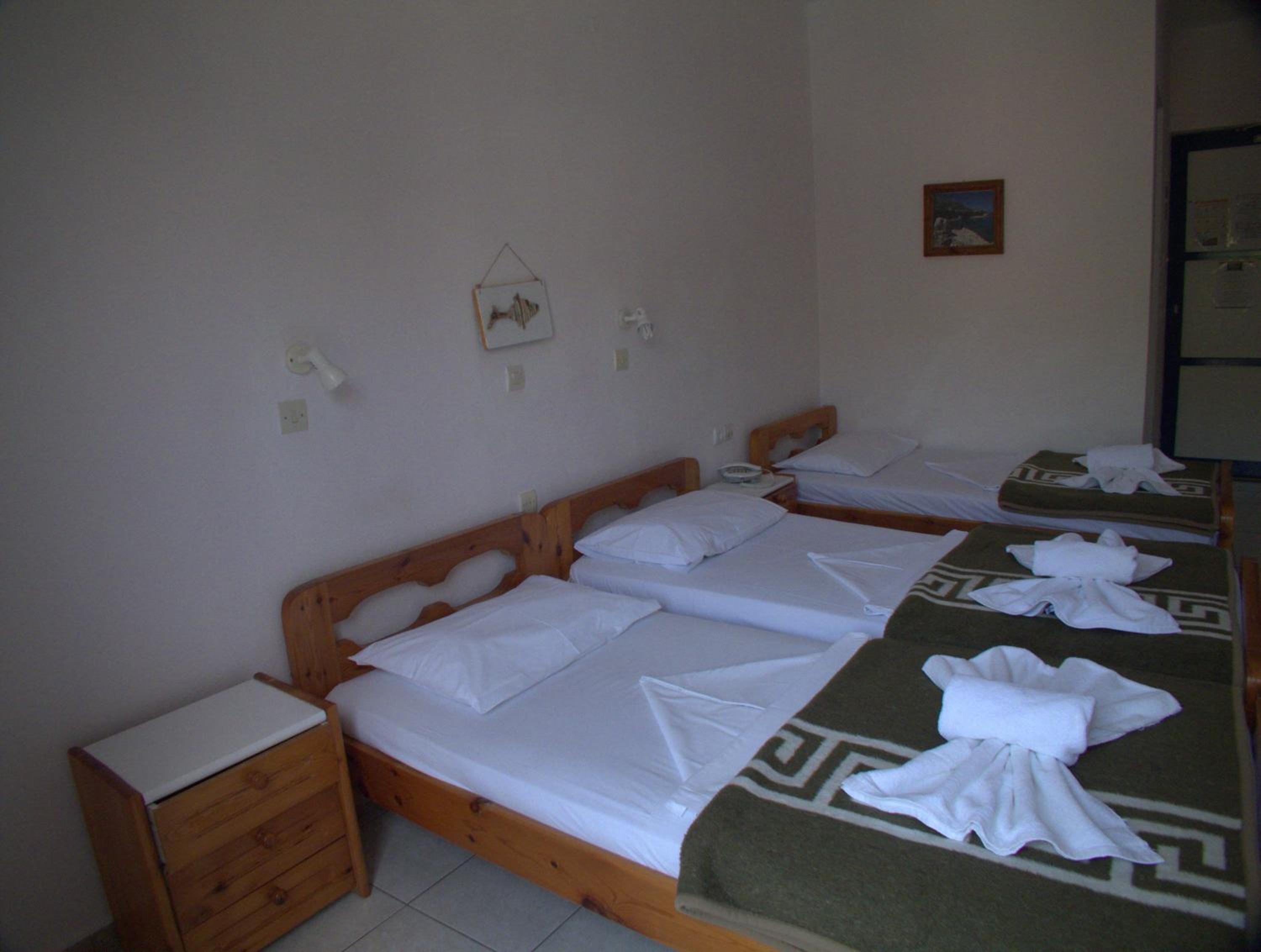 Triple Room photo 2