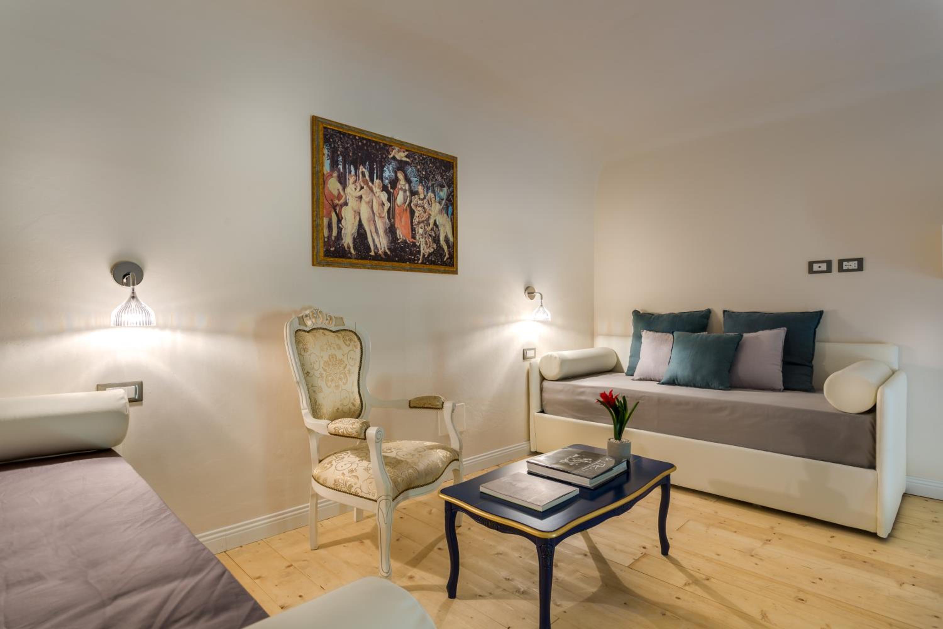 Duplex Quadruple Room (Venere) photo 3