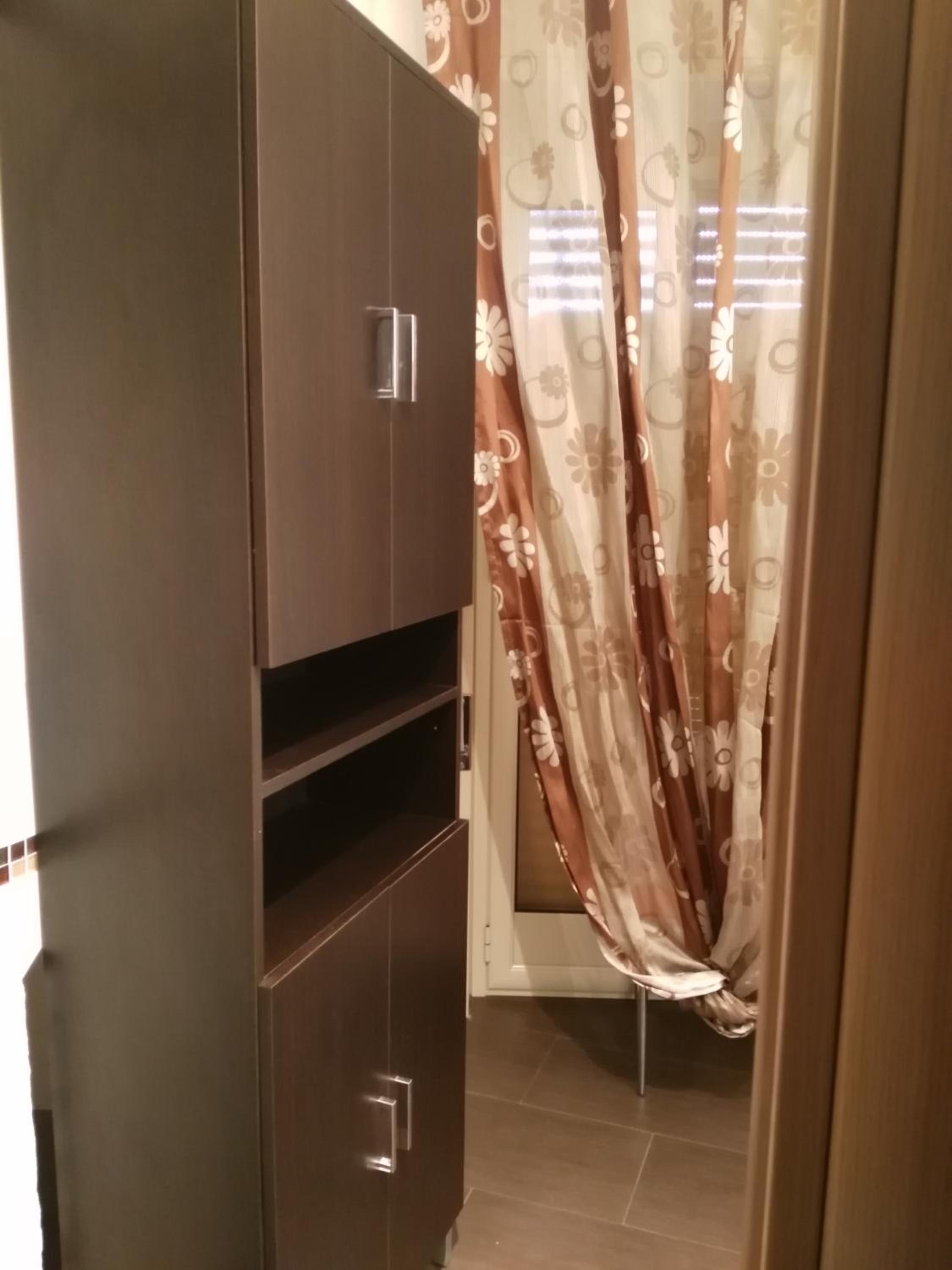 Double Room with Private Bathroom - Photo 30