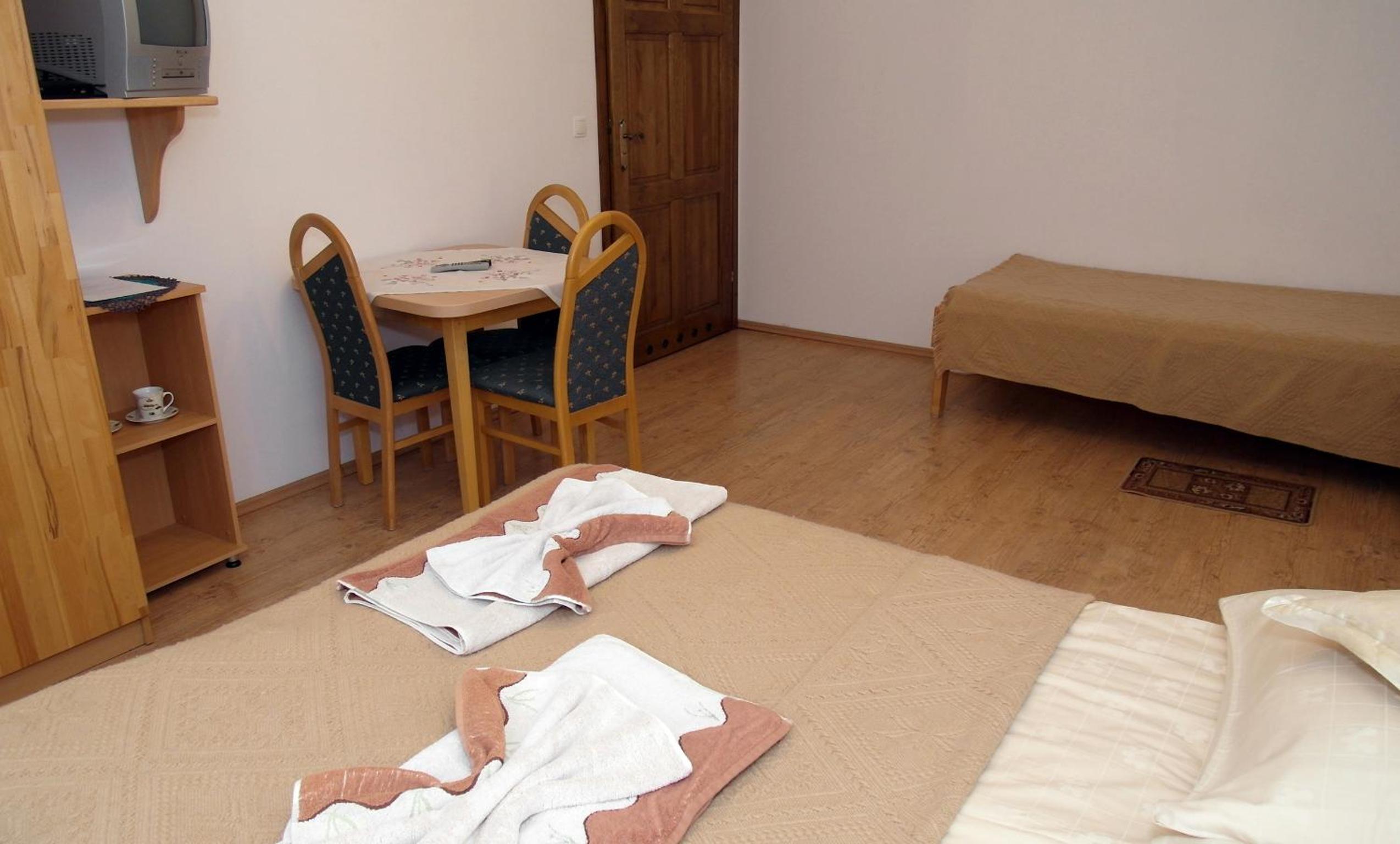 Triple Room - Disability Access - Photo 3