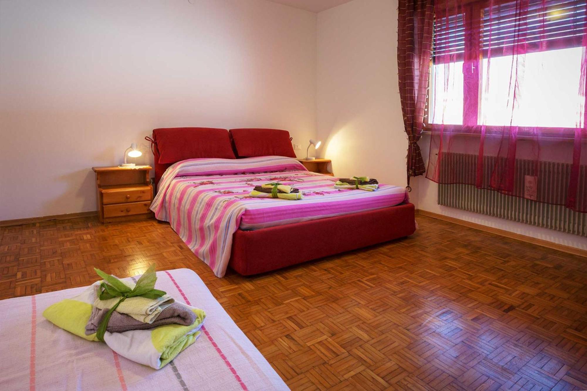 Three-Bedroom Apartment - Photo 10