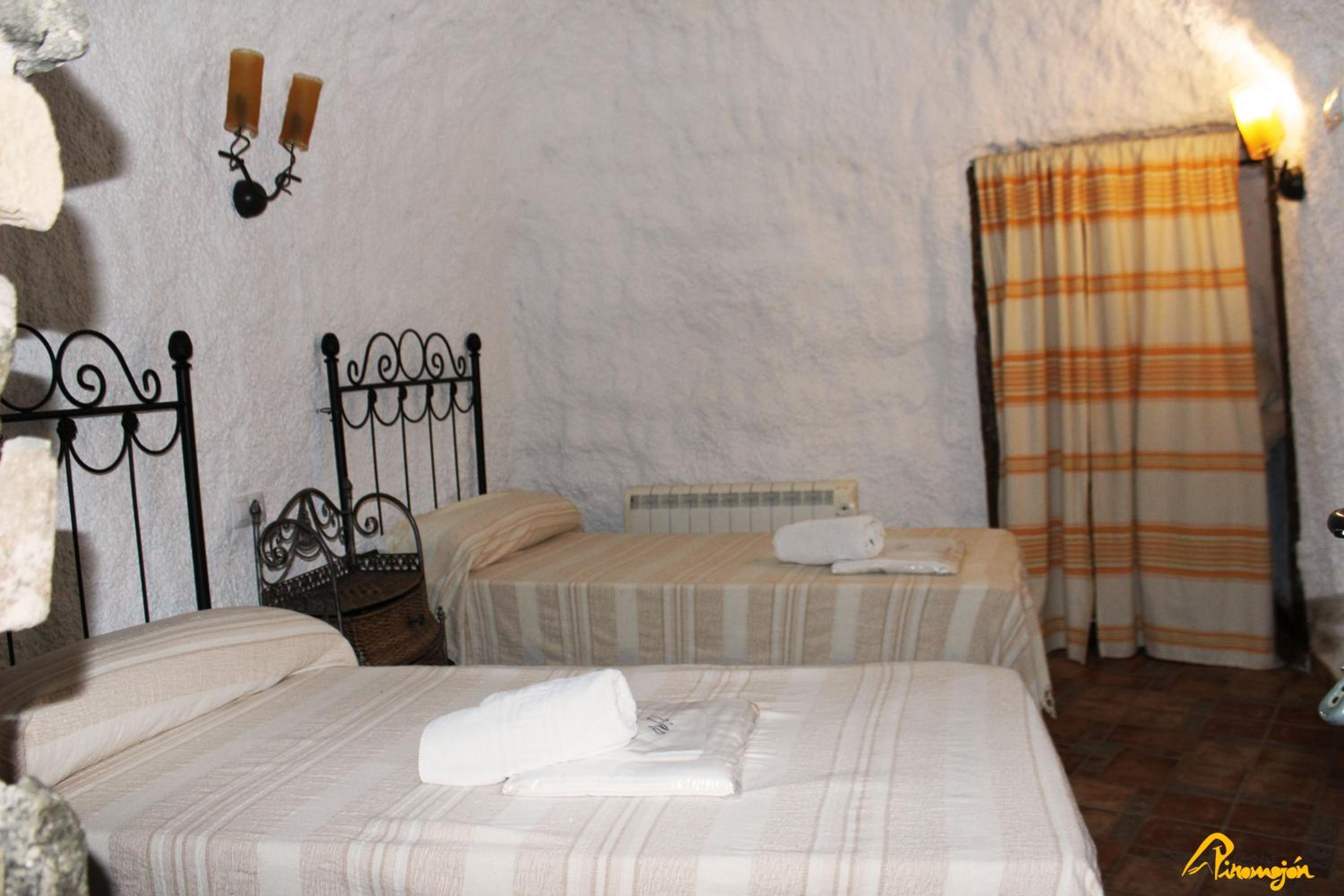 Casa de cuatro habitaciones