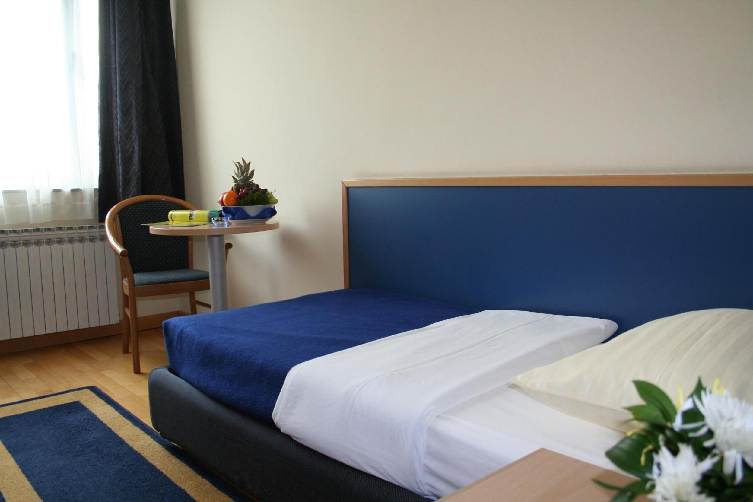 Single Room photo 2