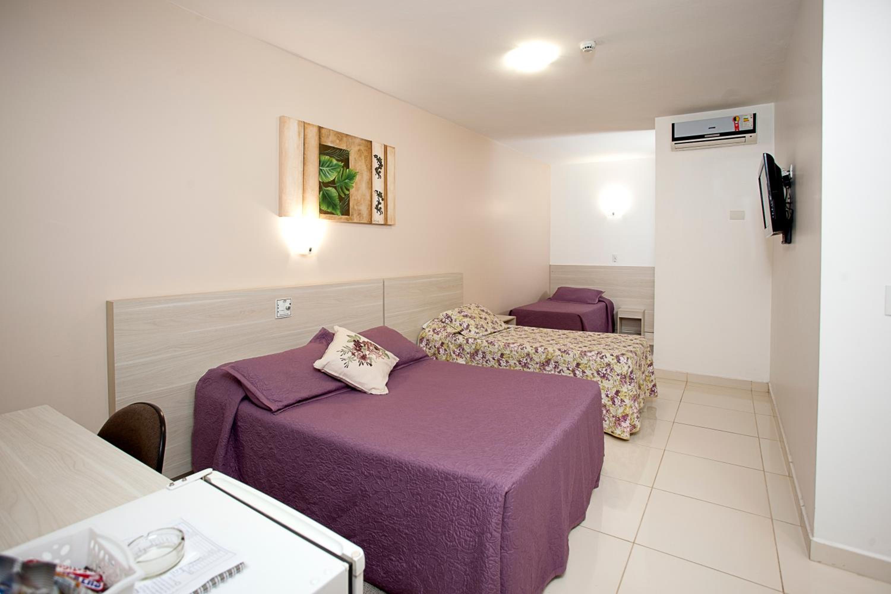 Superior Quadruple Room photo 3
