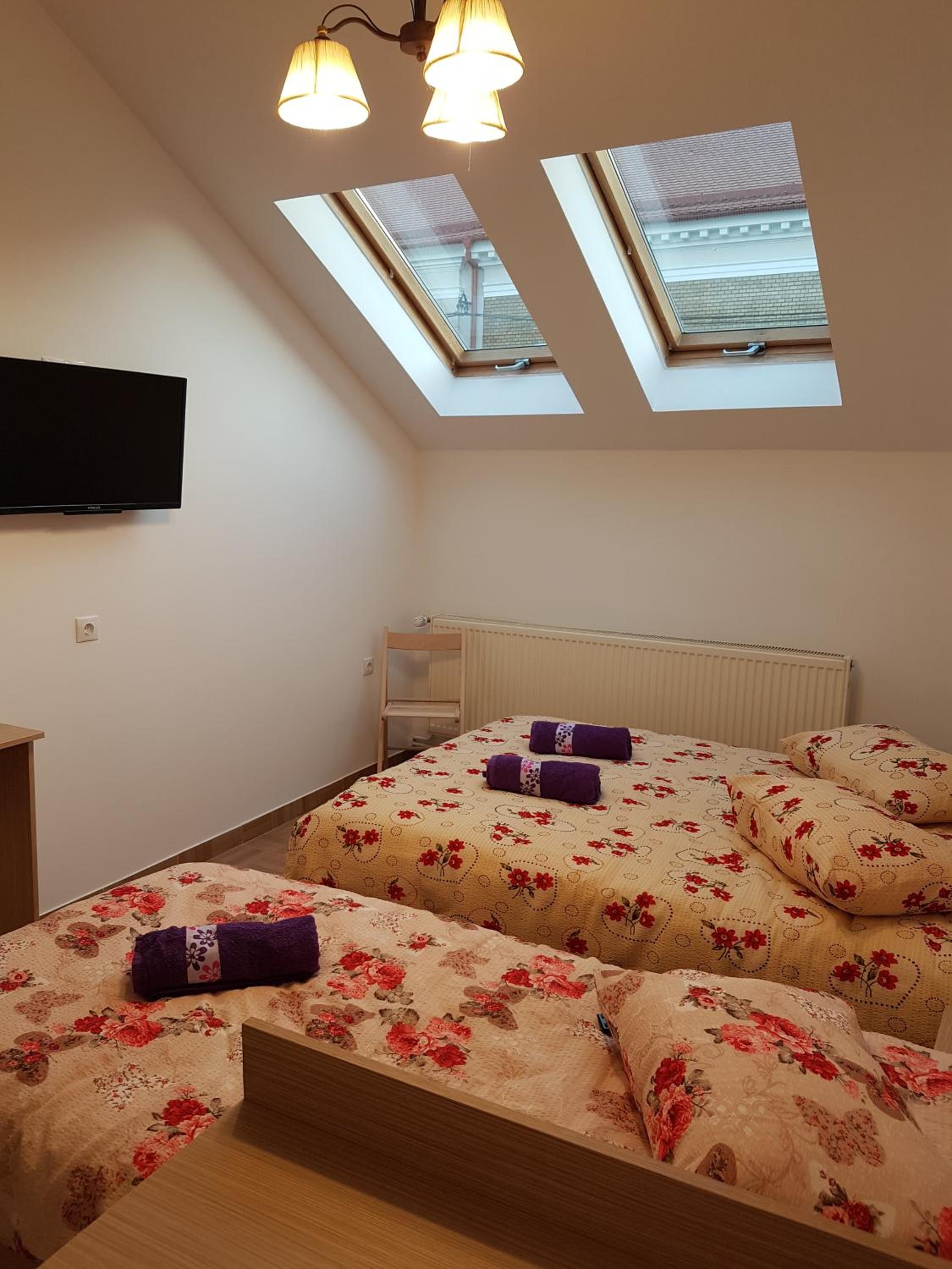 Triple Room with Kitchenette - Attic Level photo 3