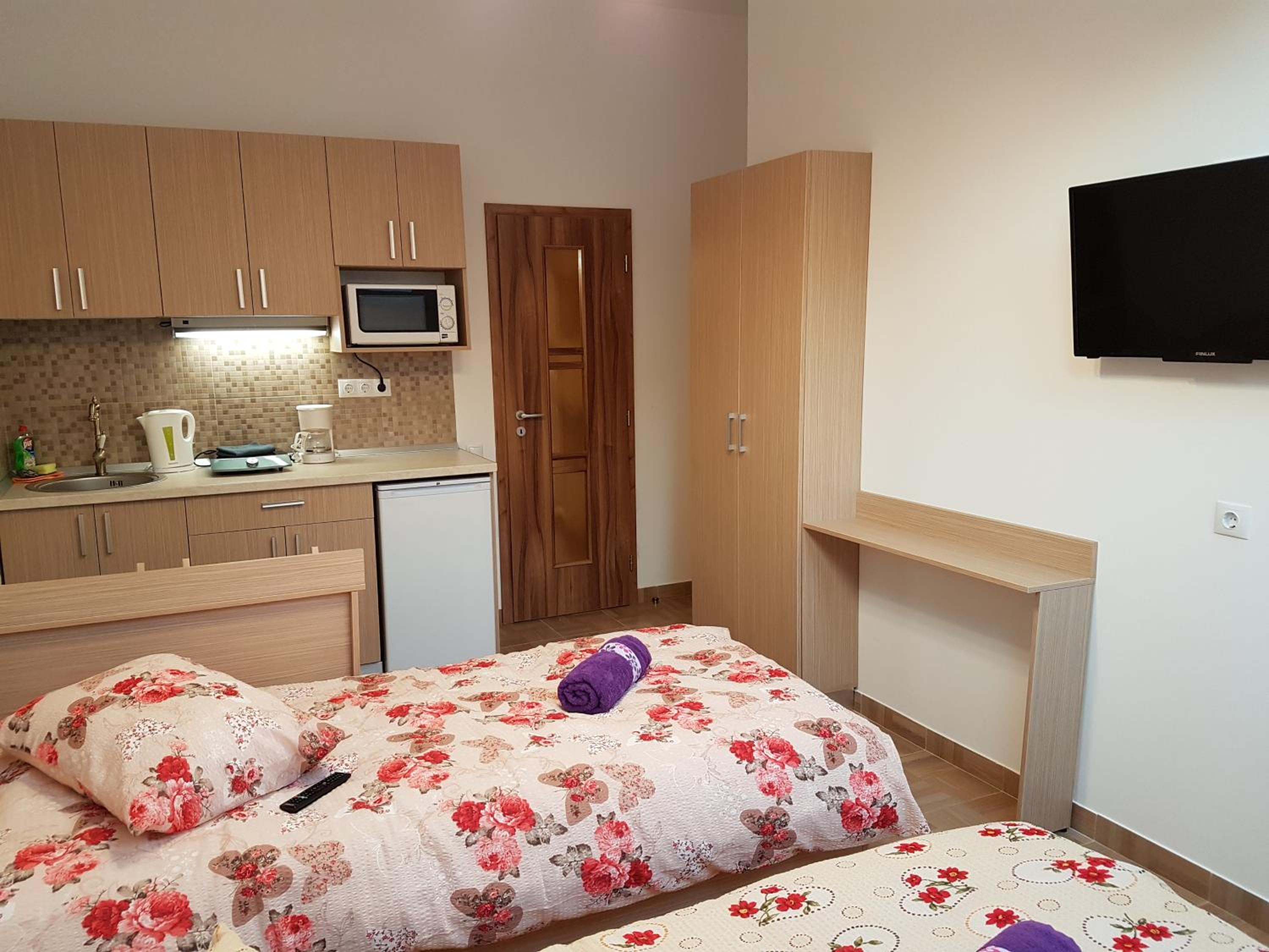 Triple Room with Kitchenette - Attic Level photo 1