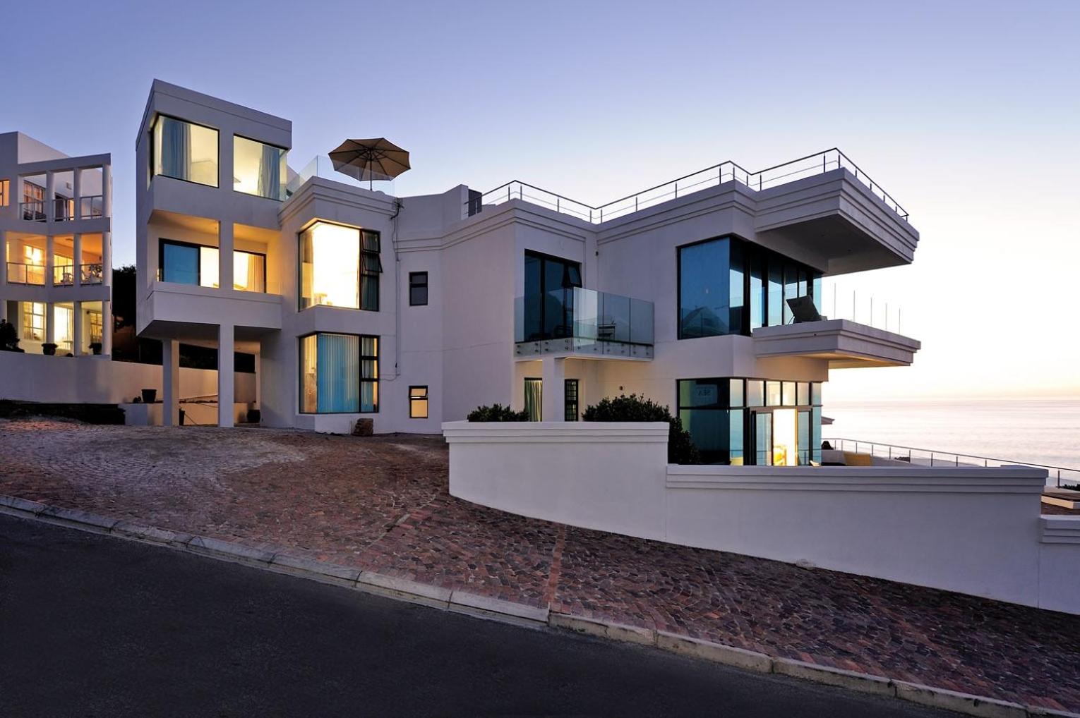 Double Room with Sea View - Photo 4