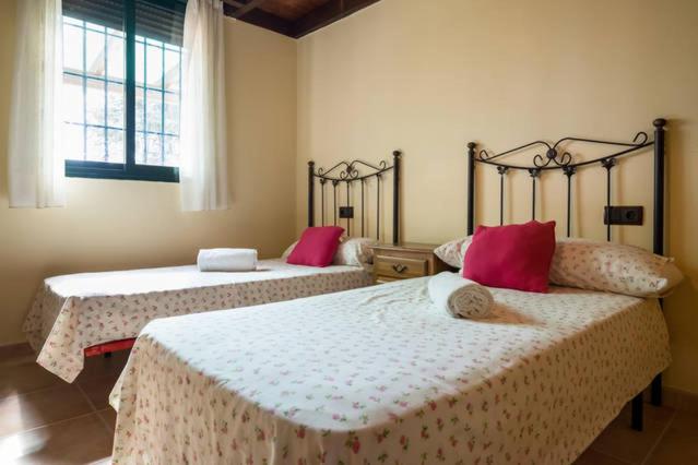 Casa de cuatro habitaciones