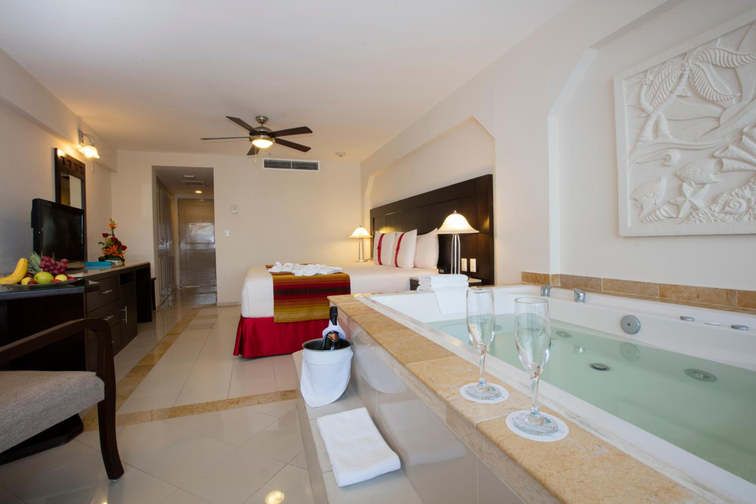 Crown Club Room - Two Adults