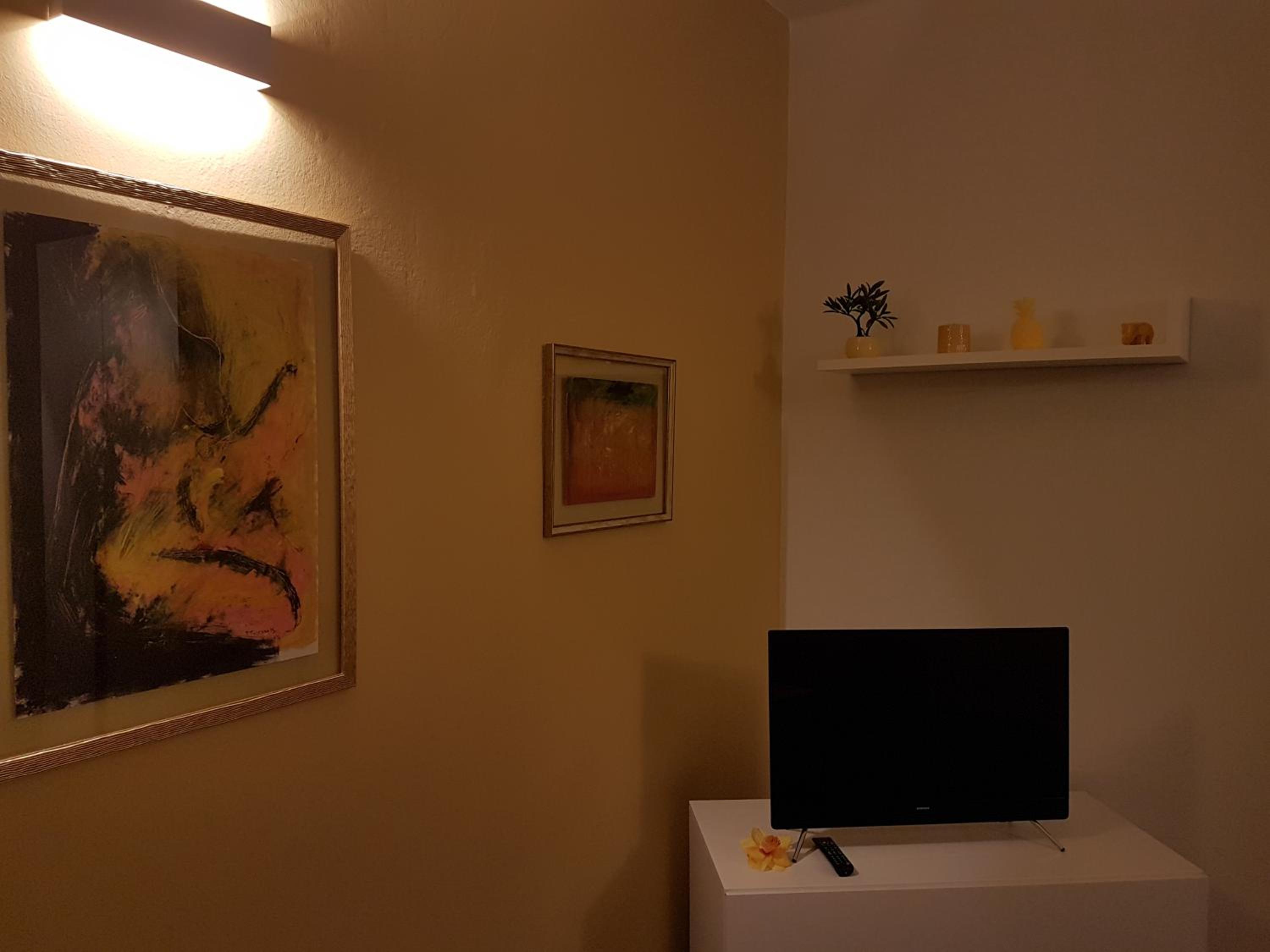 Deluxe Apartment