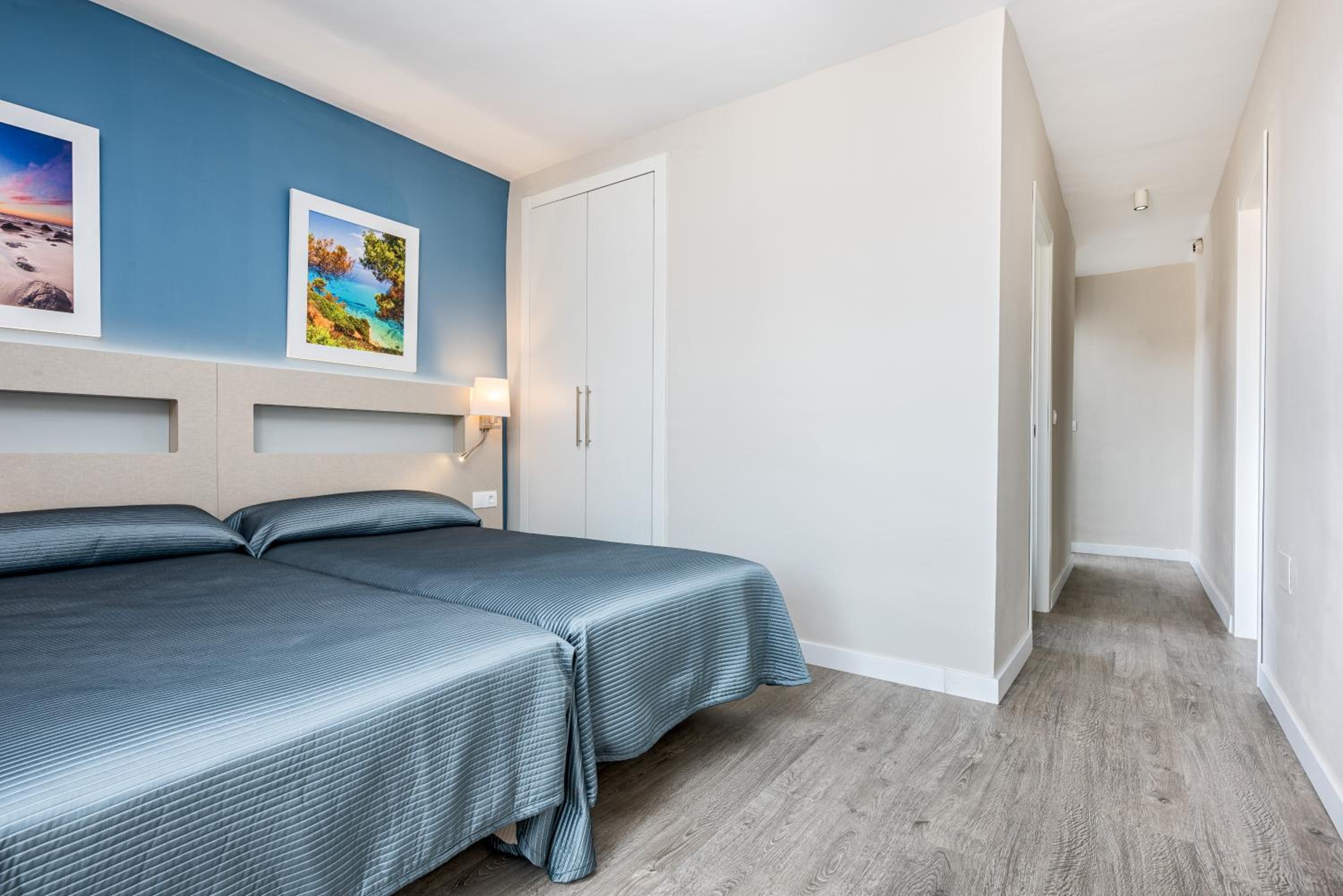 Two-Bedroom Apartment - Photo 3