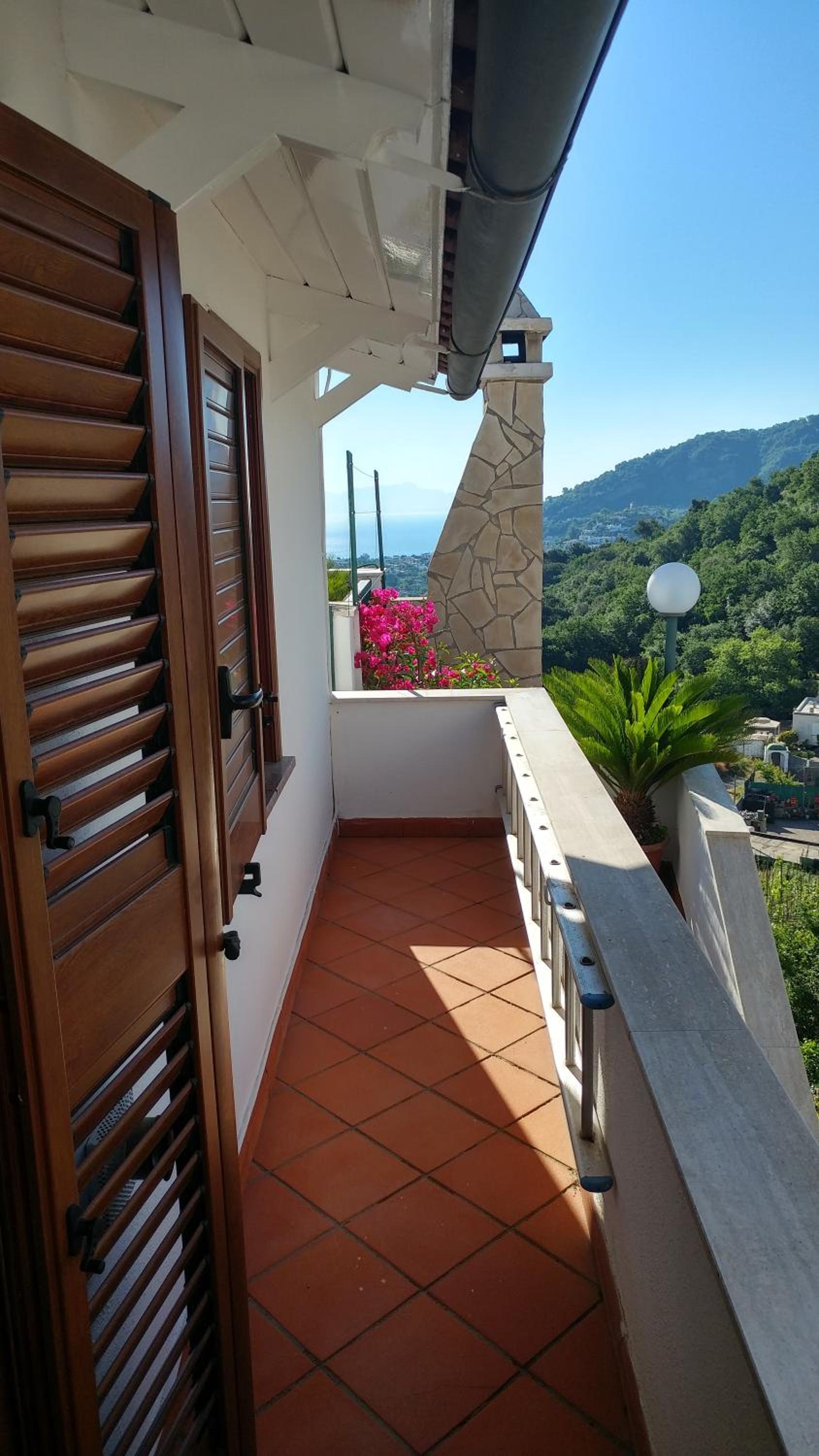 Apartment with Sea View - Photo 17