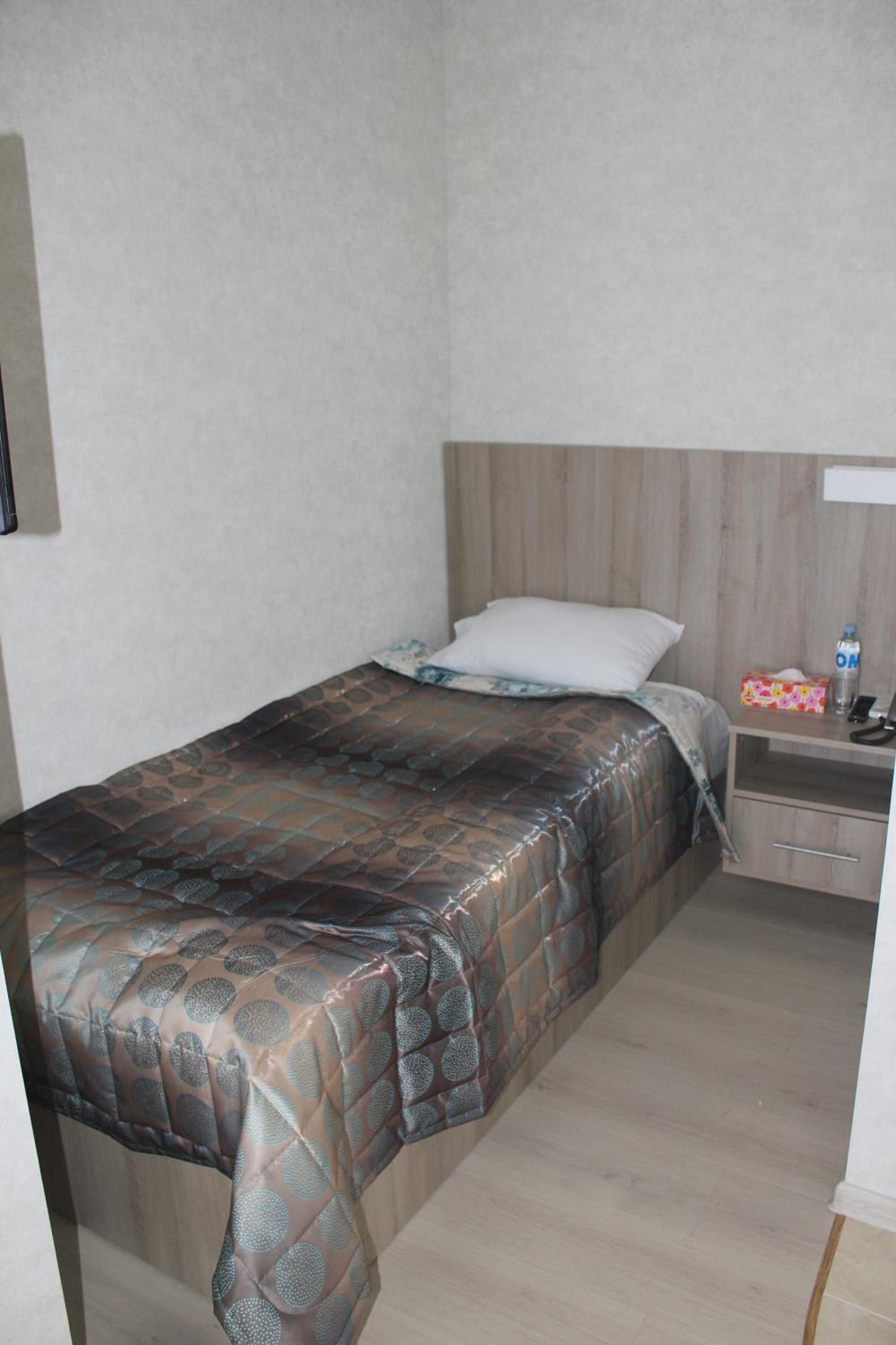 Budget Single Room photo 3