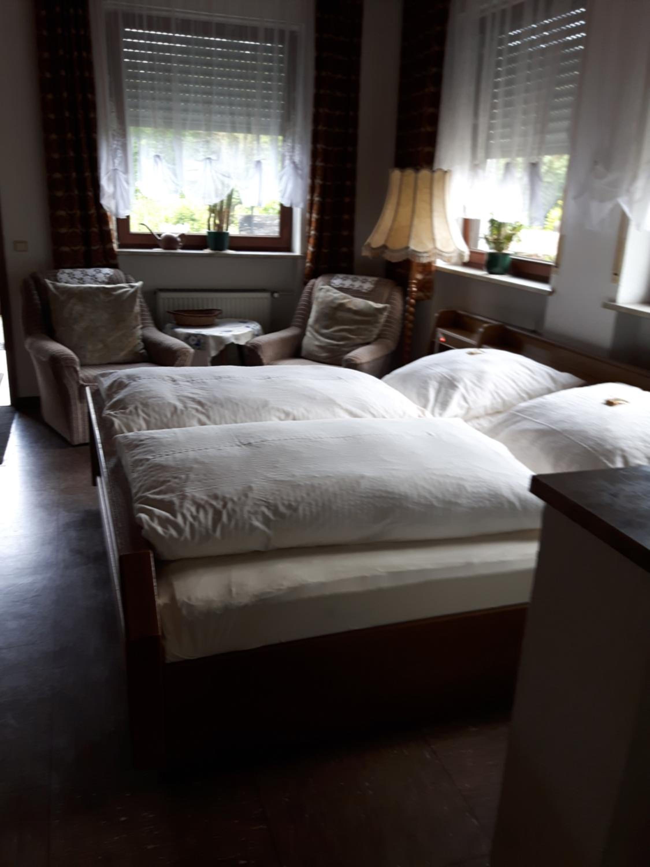 Triple Room with Shower - Ground Floor - Photo 1
