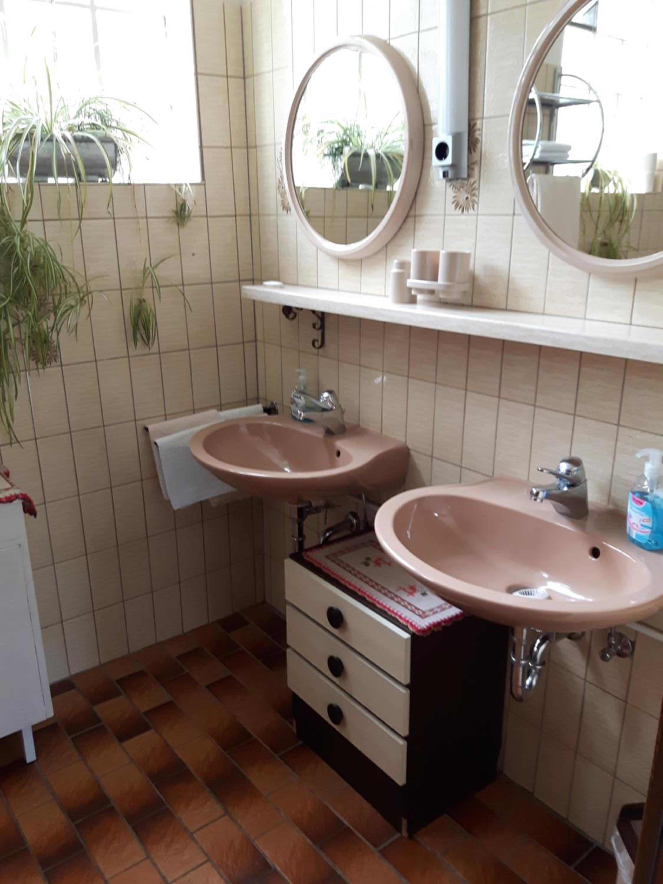 Triple Room with Shower - Ground Floor - Photo 4