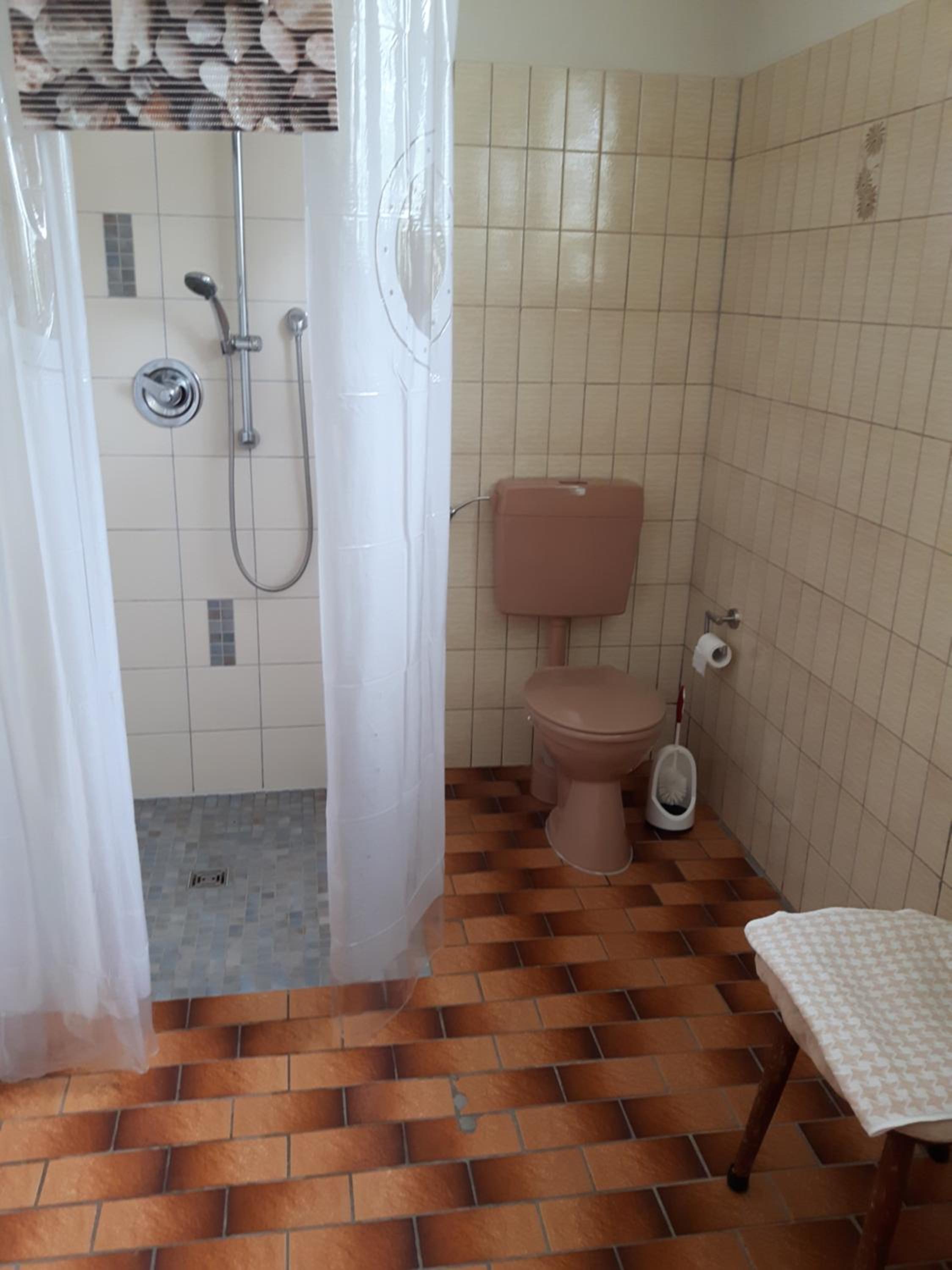 Triple Room with Shower - Ground Floor - Photo 3