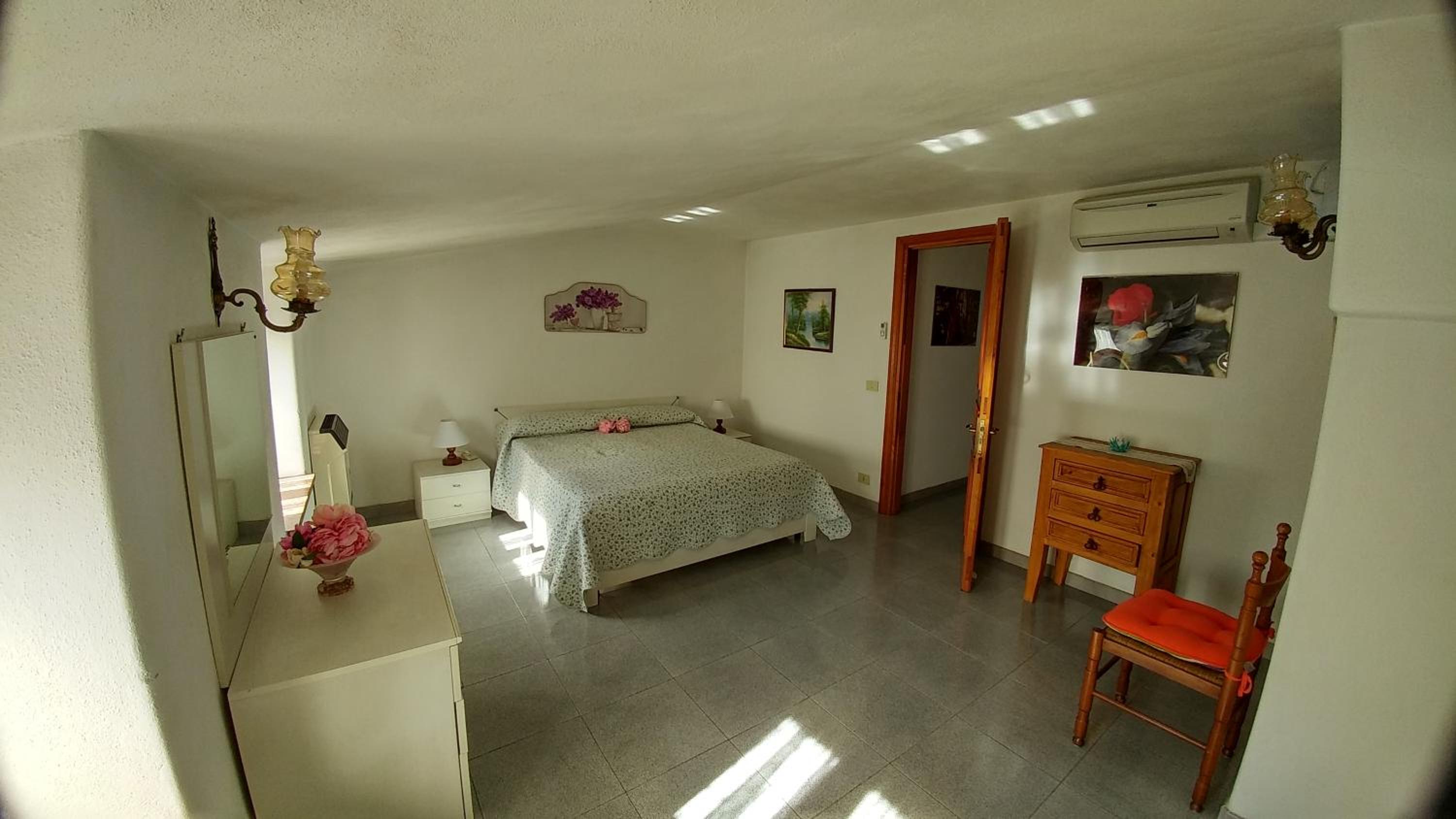 Apartment with Sea View - Photo 12