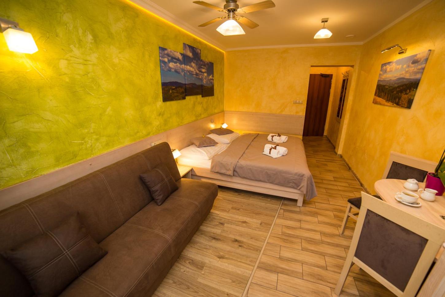 Triple Room with Mountain View photo 2