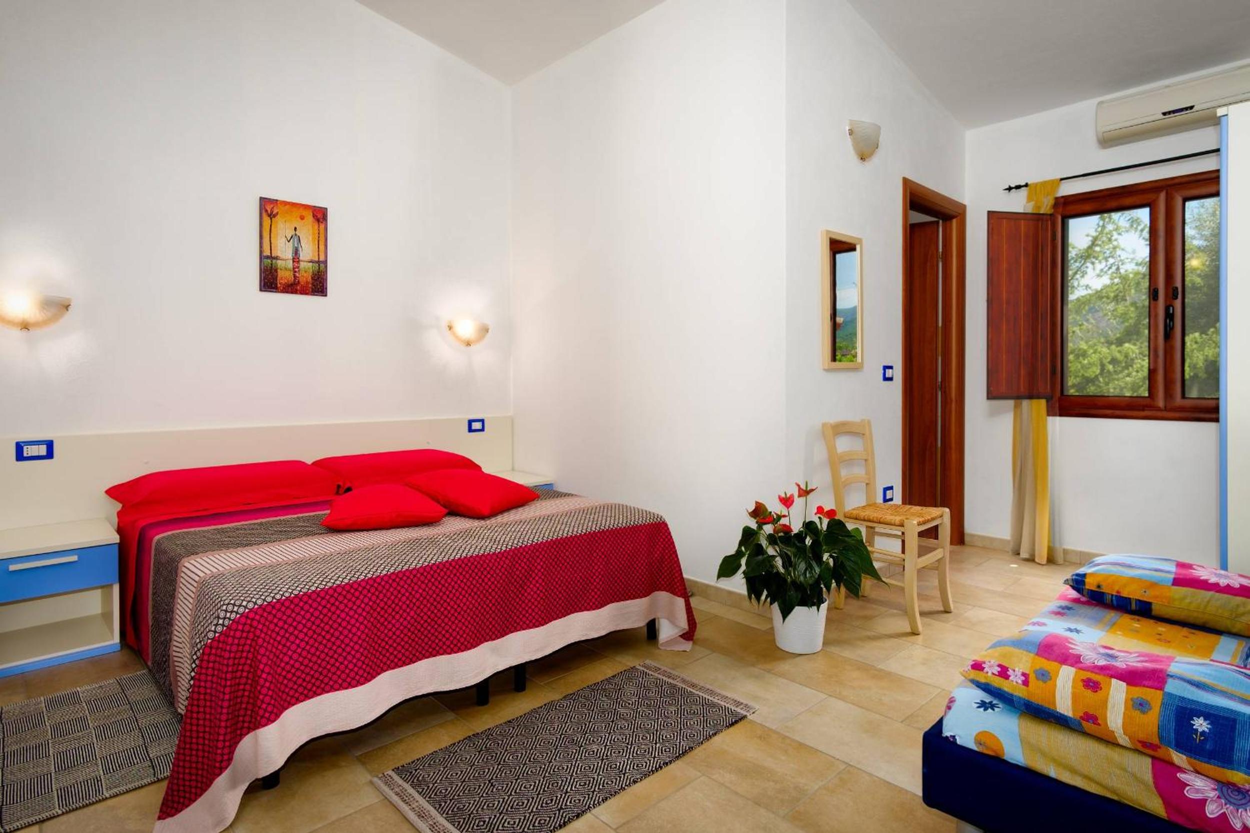One-Bedroom Apartment with Garden View