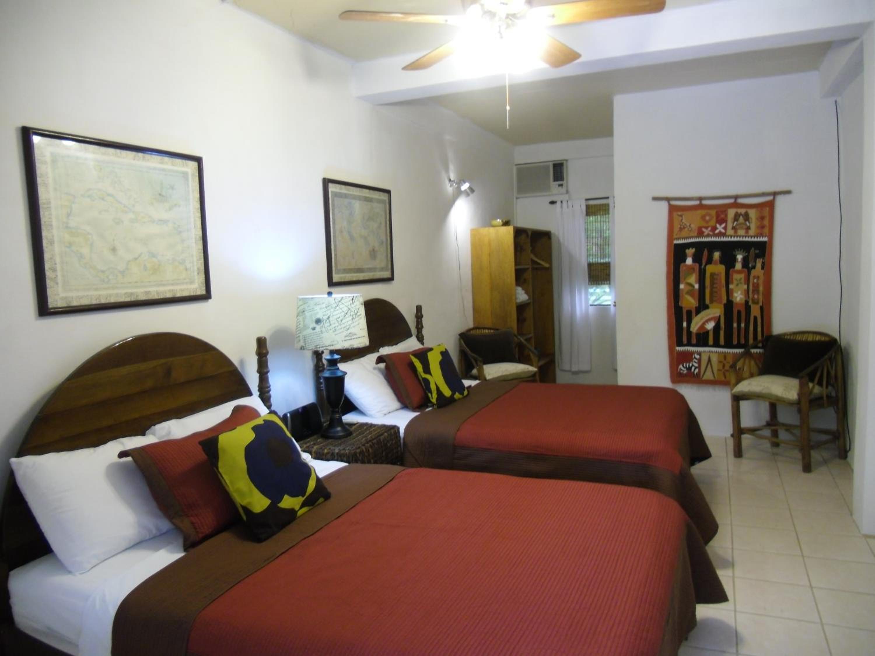 Deluxe Quadruple Room photo 3
