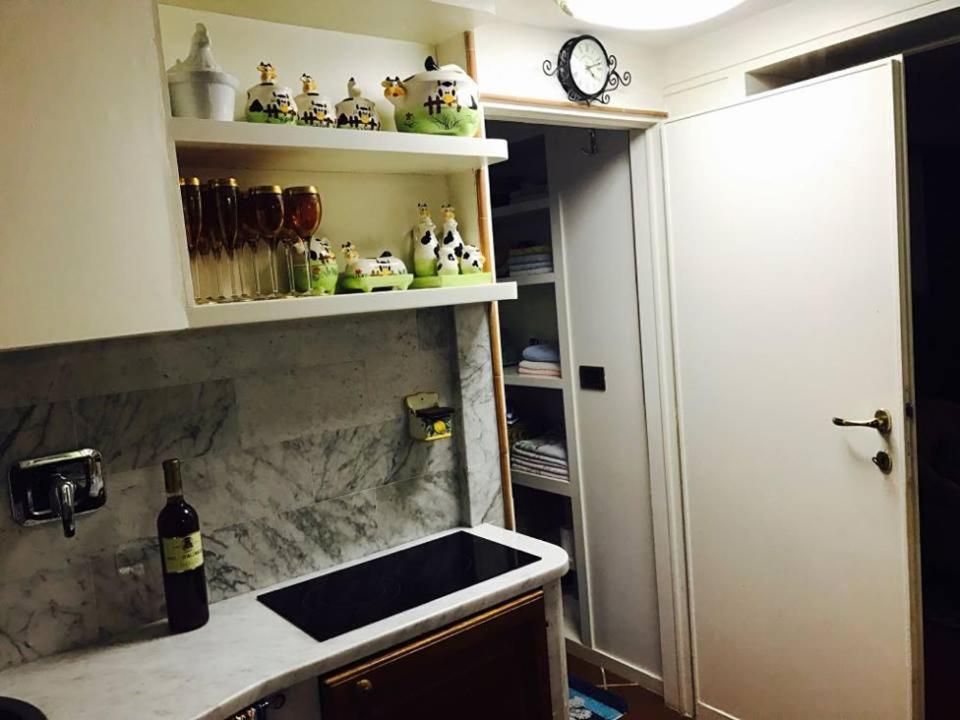 One-Bedroom Apartment - Photo 38