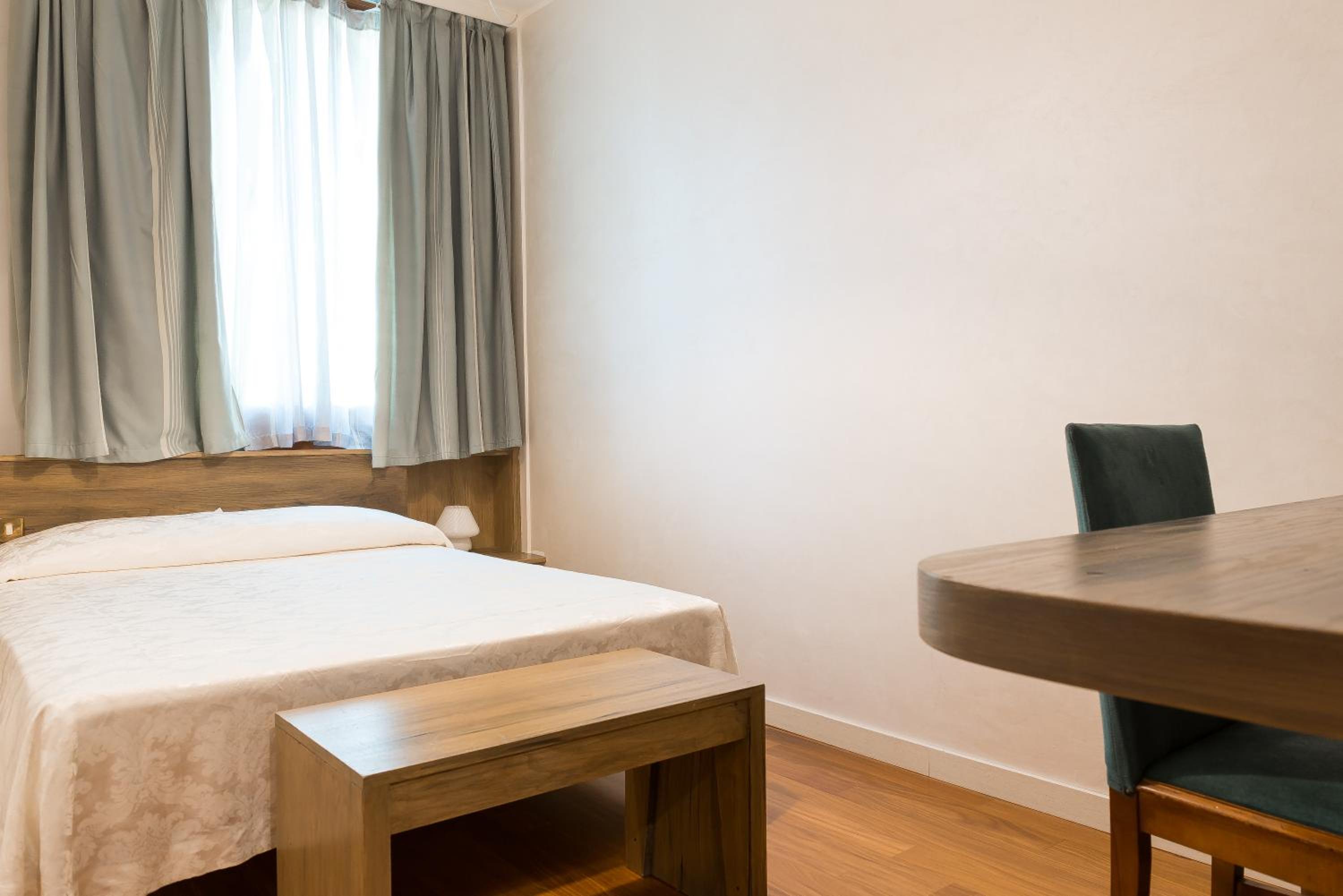 Standard Single Room photo 2